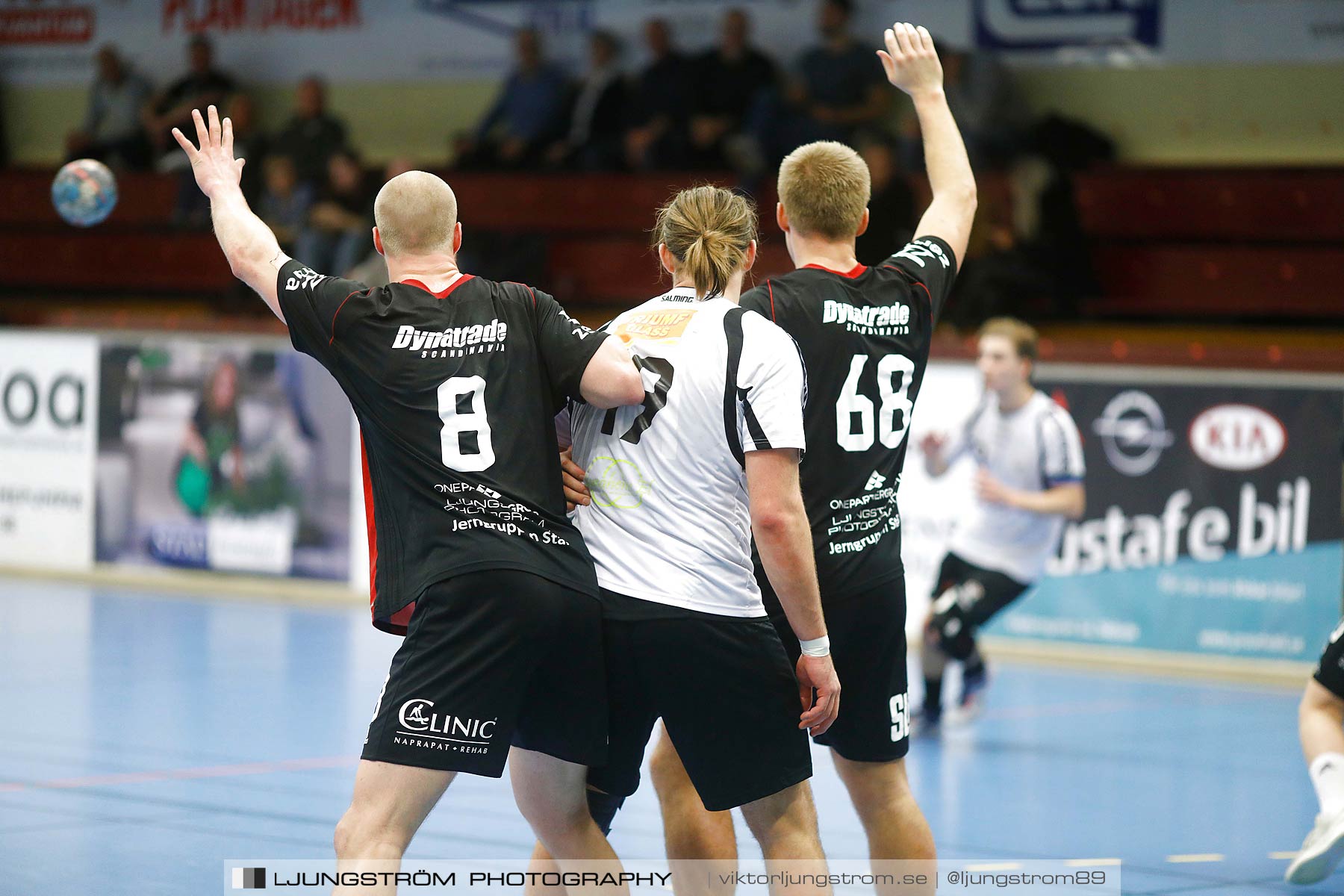 HK Country-HP Warta 26-25,herr,Skövde Idrottshall,Skövde,Sverige,Handboll,,2018,210605