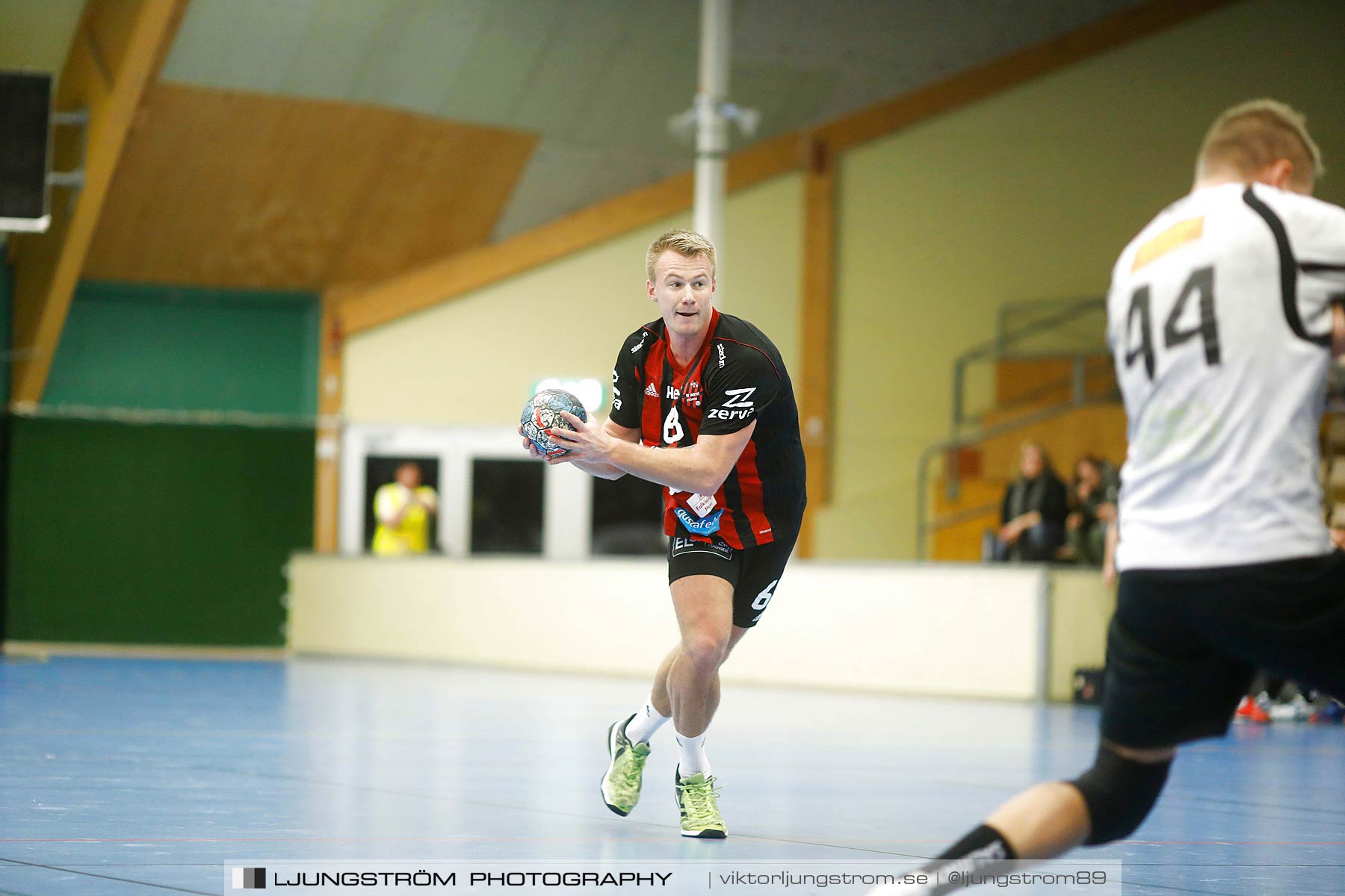 HK Country-HP Warta 26-25,herr,Skövde Idrottshall,Skövde,Sverige,Handboll,,2018,210653