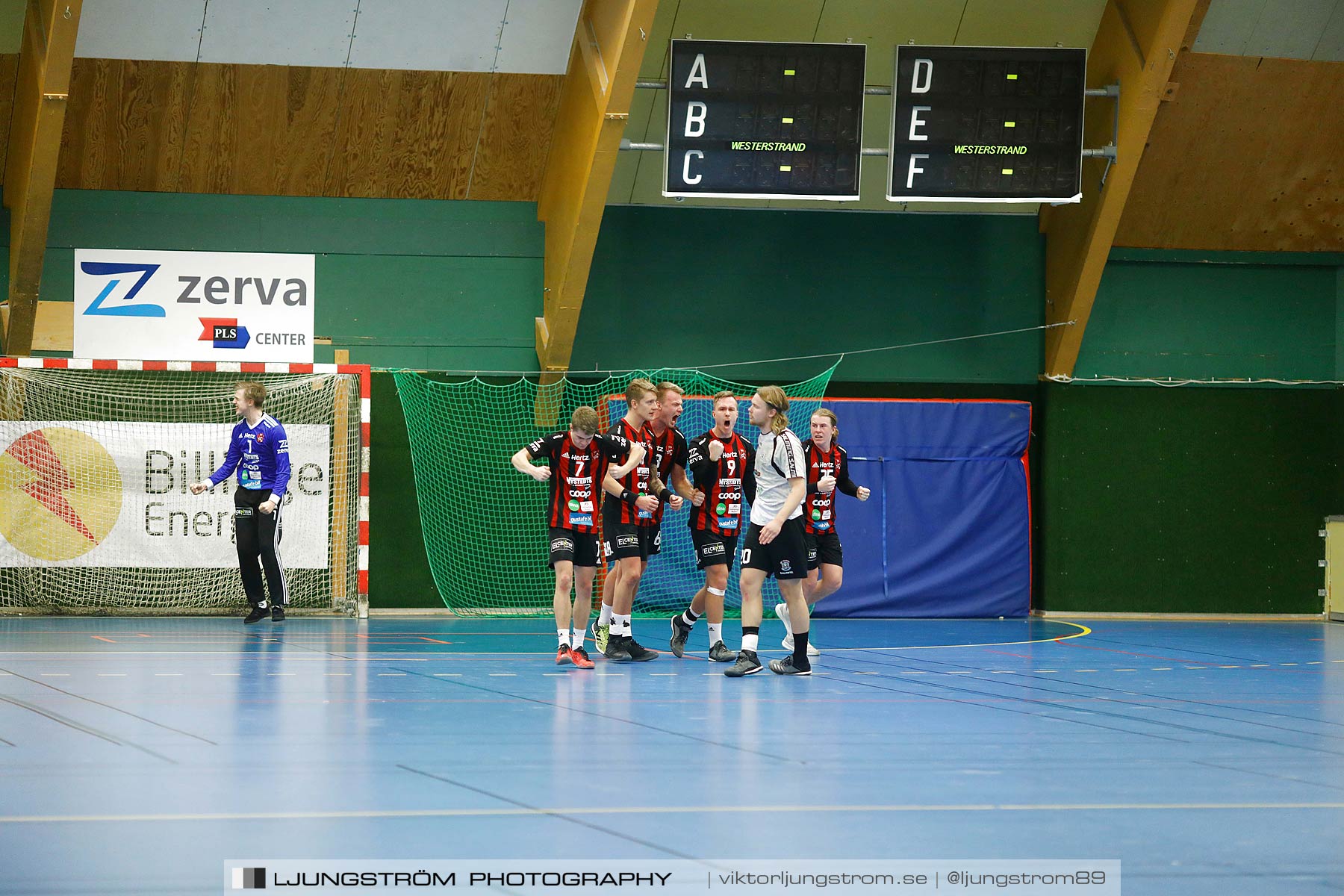 HK Country-HP Warta 26-25,herr,Skövde Idrottshall,Skövde,Sverige,Handboll,,2018,210665