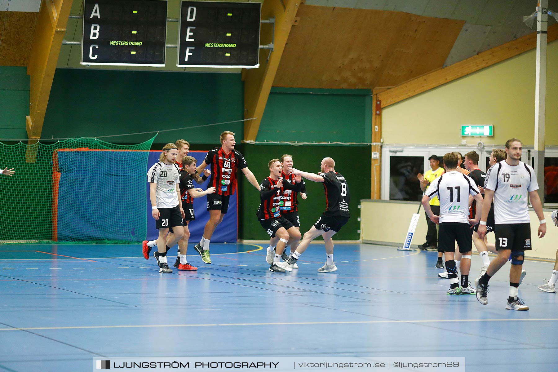 HK Country-HP Warta 26-25,herr,Skövde Idrottshall,Skövde,Sverige,Handboll,,2018,210667