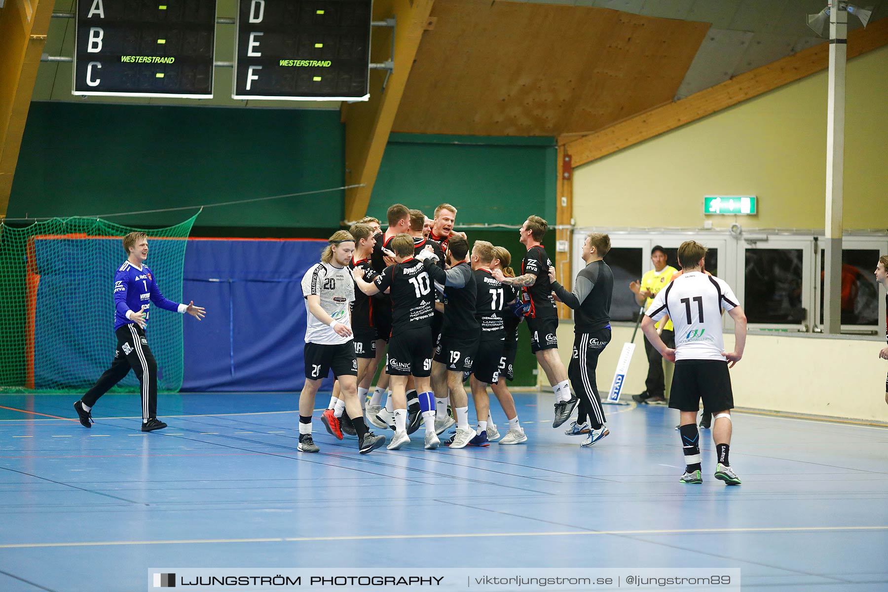 HK Country-HP Warta 26-25,herr,Skövde Idrottshall,Skövde,Sverige,Handboll,,2018,210670