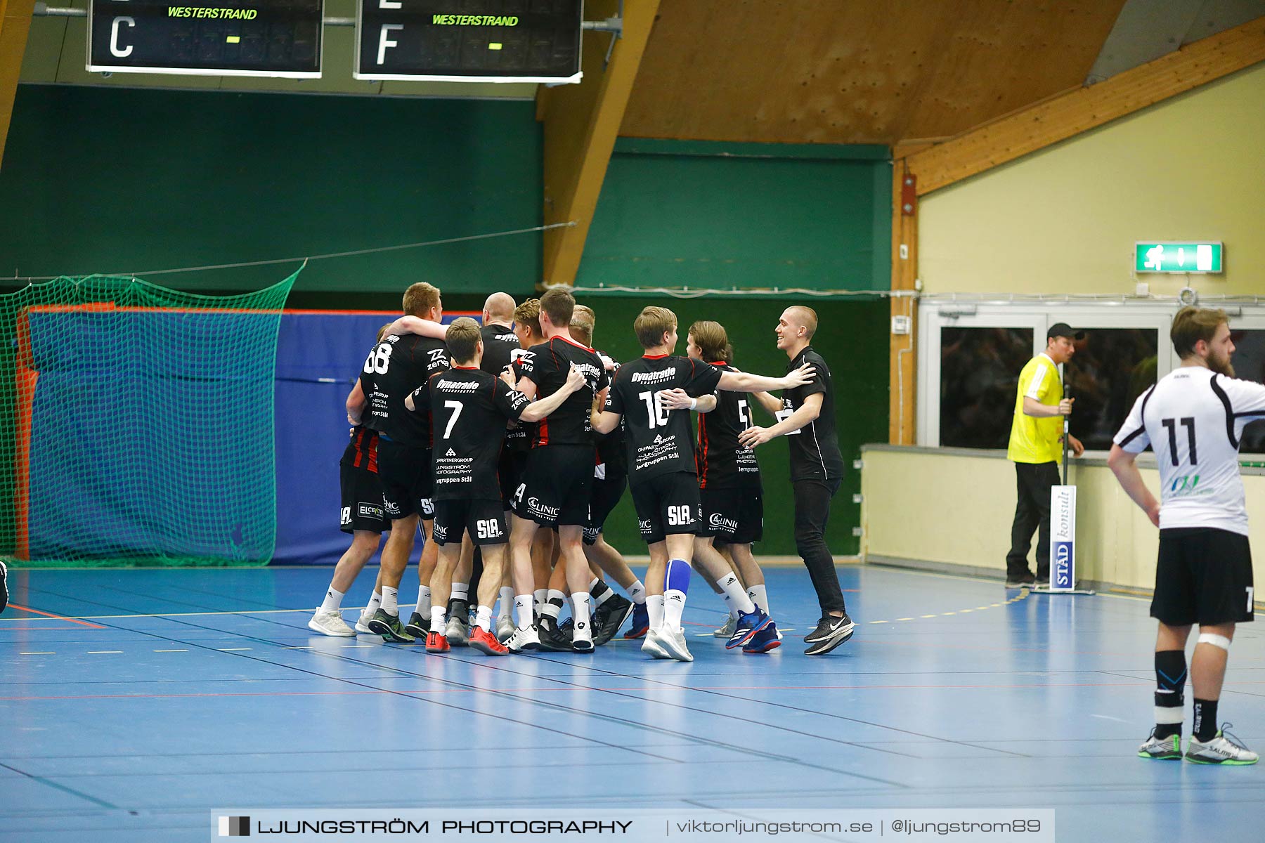 HK Country-HP Warta 26-25,herr,Skövde Idrottshall,Skövde,Sverige,Handboll,,2018,210673