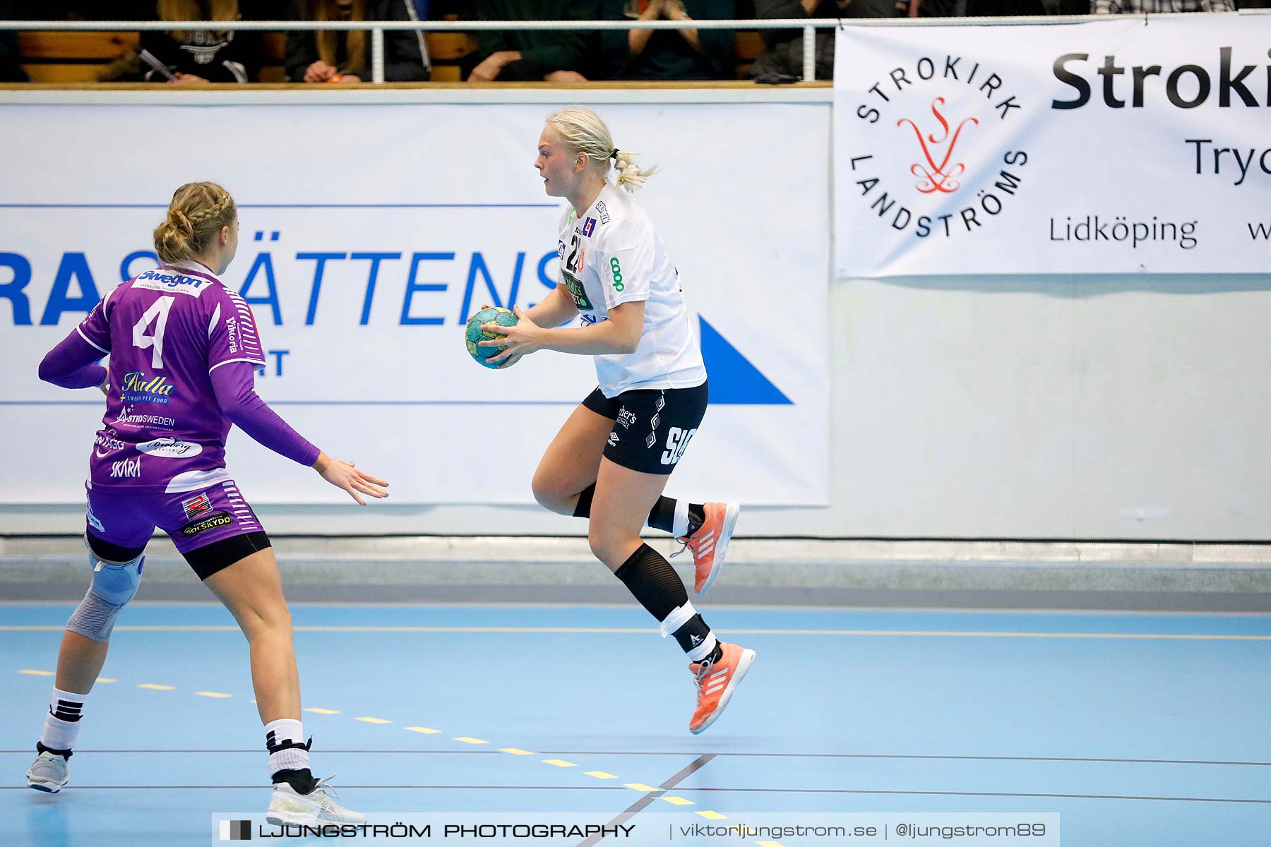 Skara HF-Skövde HF 21-22,dam,Skara Idrottshall,Skara,Sverige,Handboll,,2019,211517