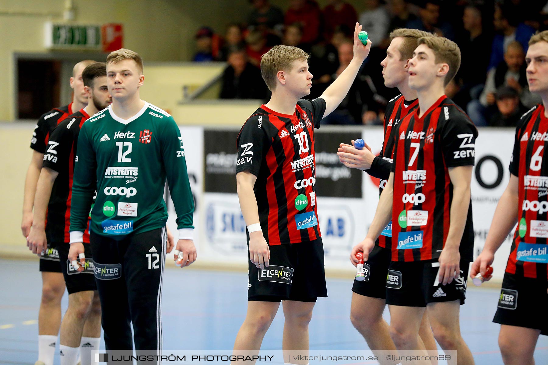 HK Country-HP Skövde 90 25-22,herr,Skövde Idrottshall,Skövde,Sverige,Handboll,,2019,213790