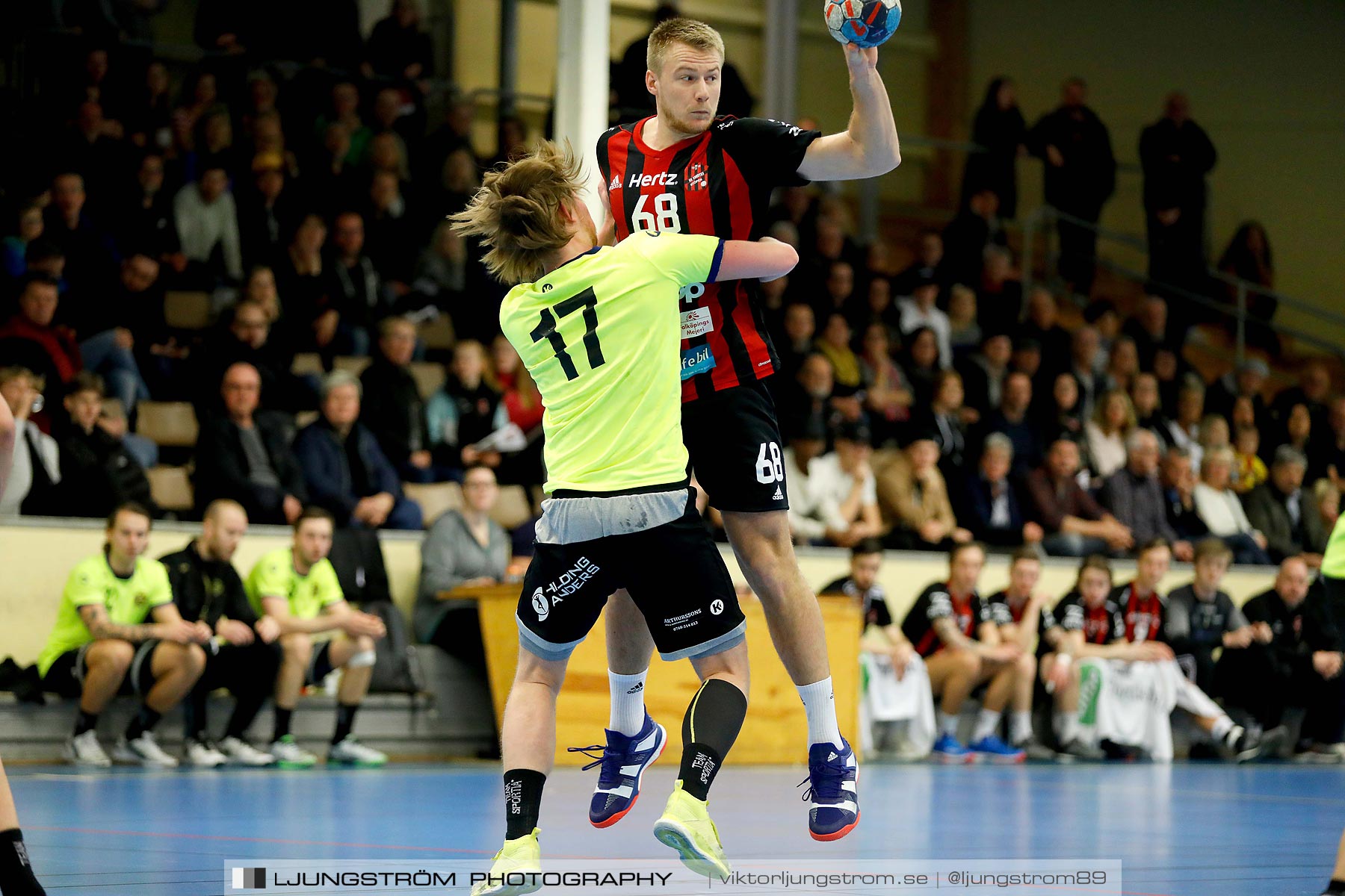 HK Country-HP Skövde 90 25-22,herr,Skövde Idrottshall,Skövde,Sverige,Handboll,,2019,213806