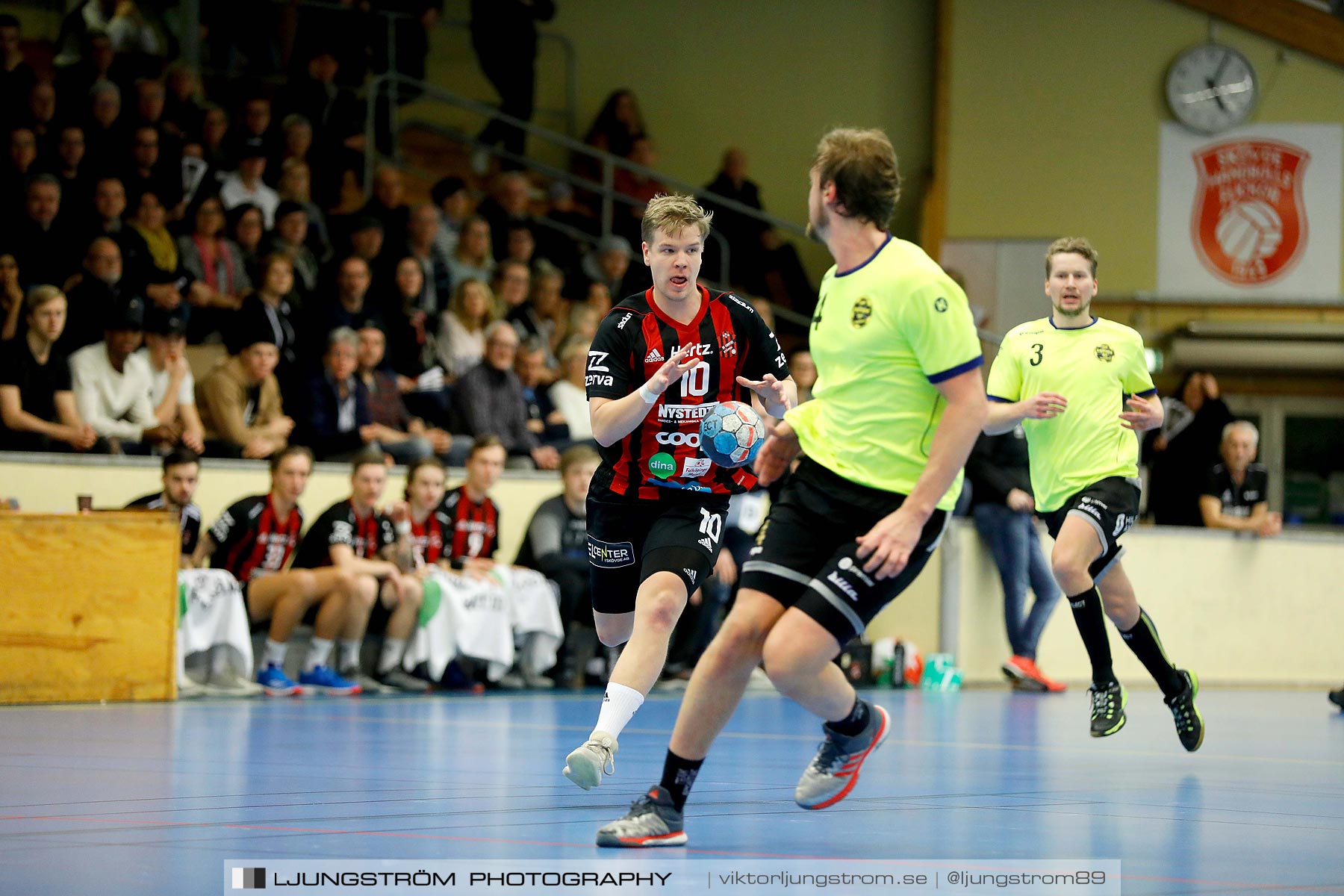 HK Country-HP Skövde 90 25-22,herr,Skövde Idrottshall,Skövde,Sverige,Handboll,,2019,213817