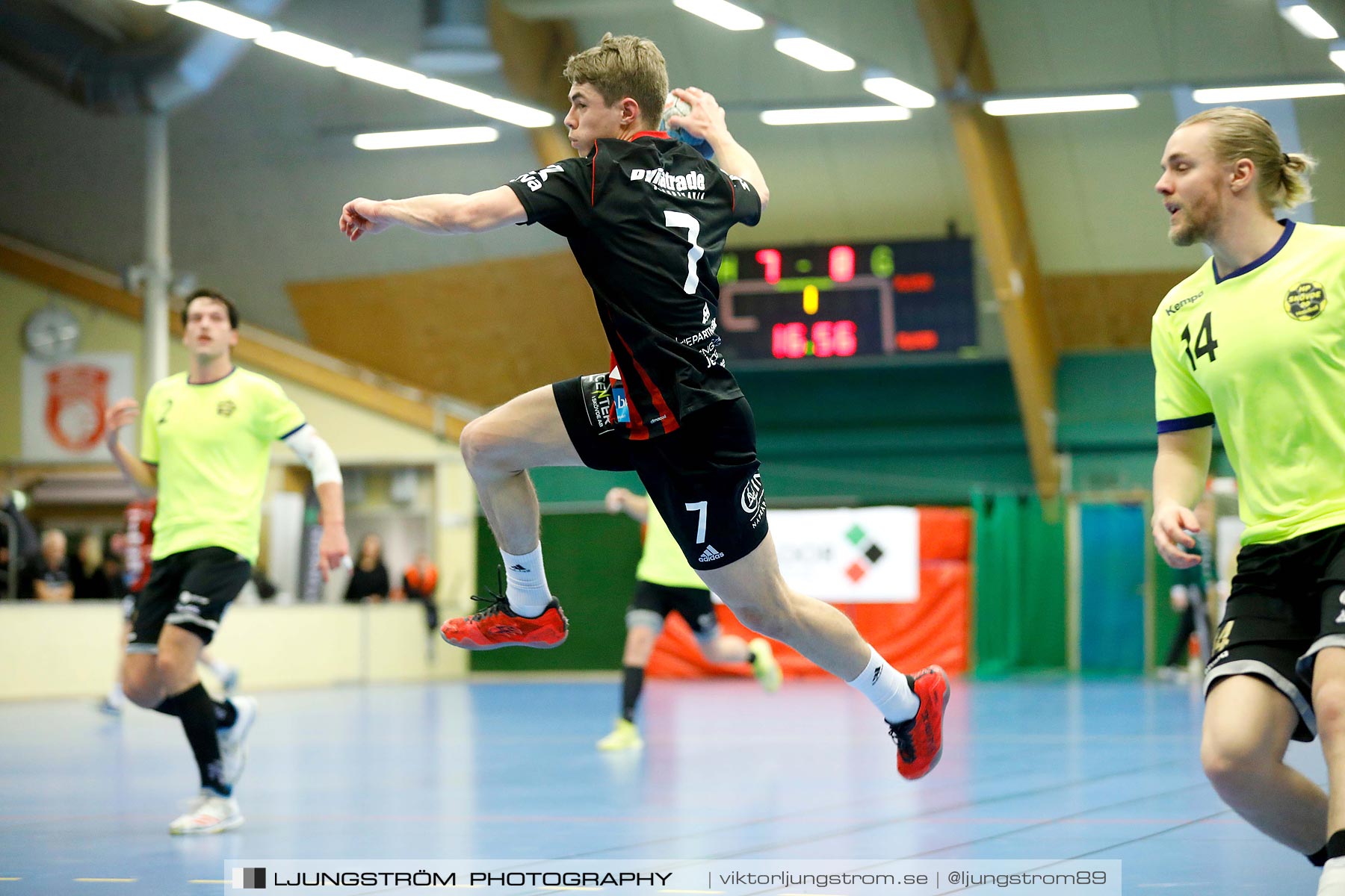 HK Country-HP Skövde 90 25-22,herr,Skövde Idrottshall,Skövde,Sverige,Handboll,,2019,213859