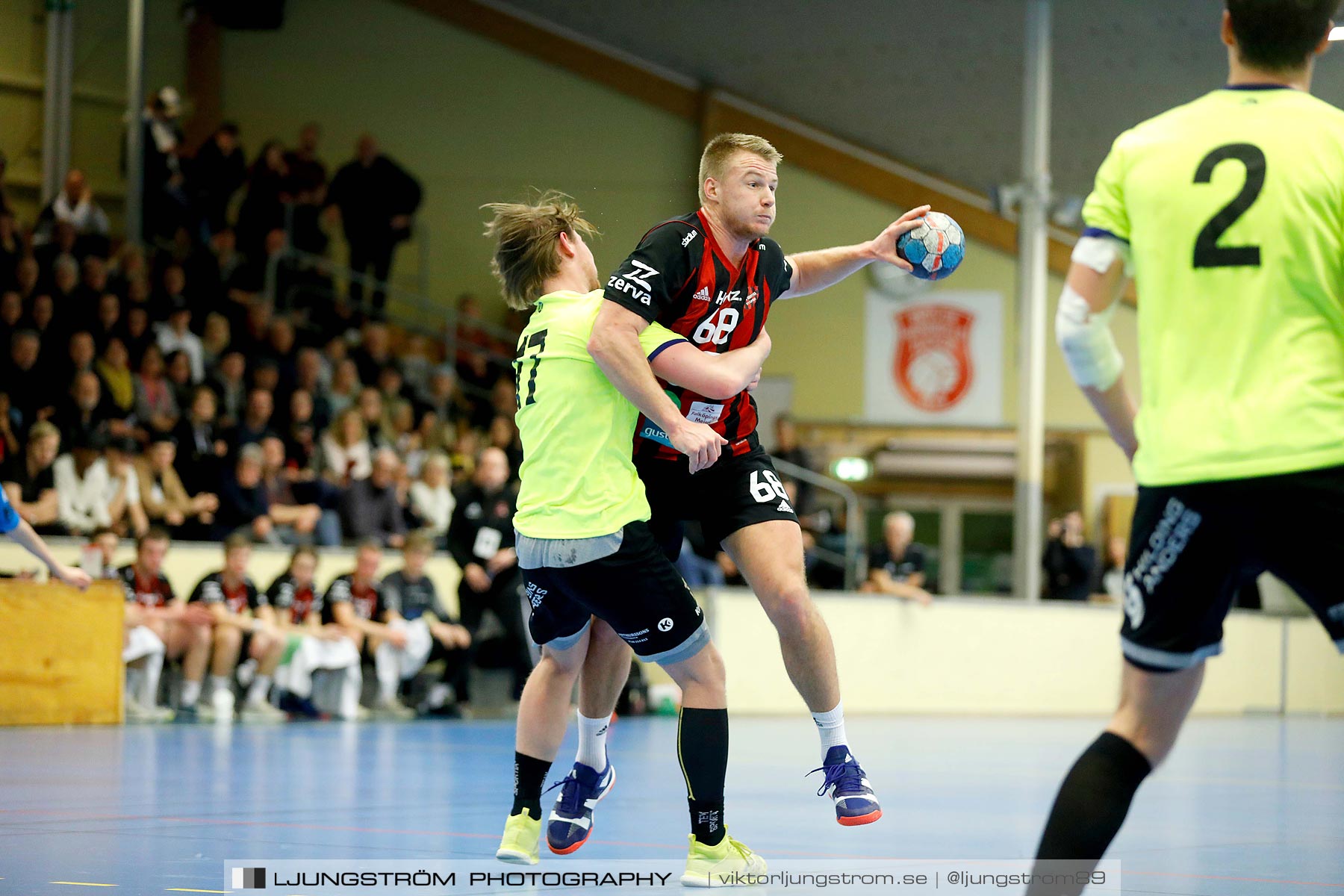 HK Country-HP Skövde 90 25-22,herr,Skövde Idrottshall,Skövde,Sverige,Handboll,,2019,213863