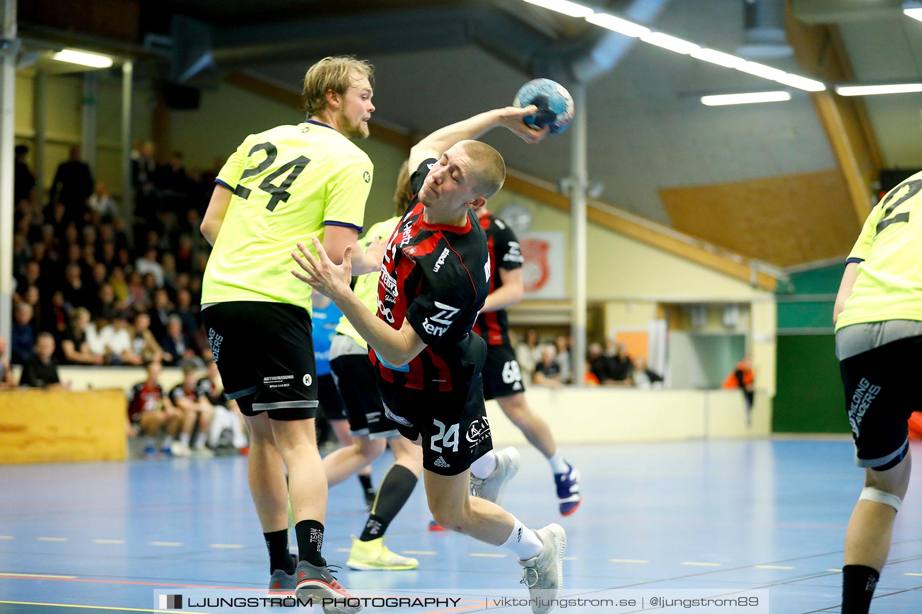 HK Country-HP Skövde 90 25-22,herr,Skövde Idrottshall,Skövde,Sverige,Handboll,,2019,213889