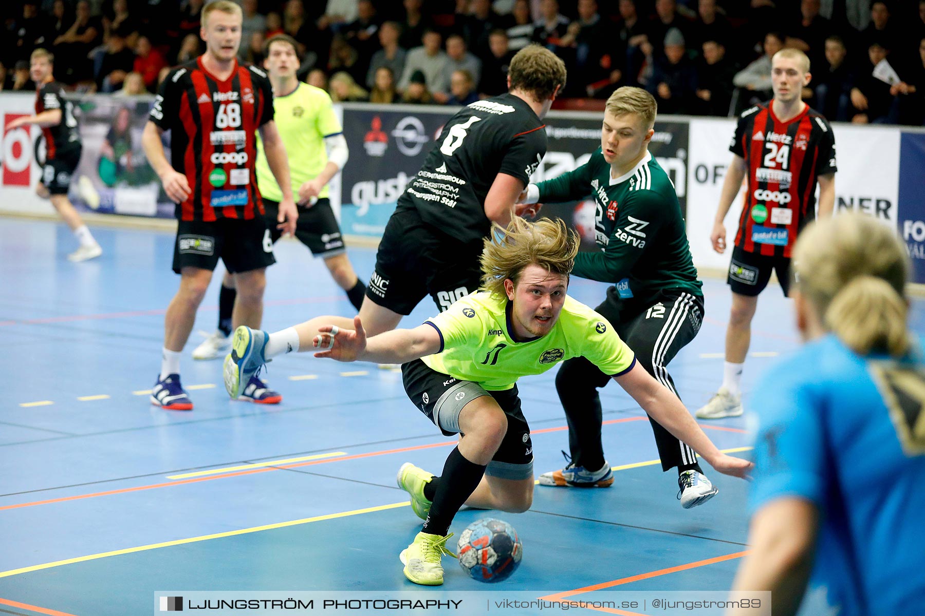 HK Country-HP Skövde 90 25-22,herr,Skövde Idrottshall,Skövde,Sverige,Handboll,,2019,213909