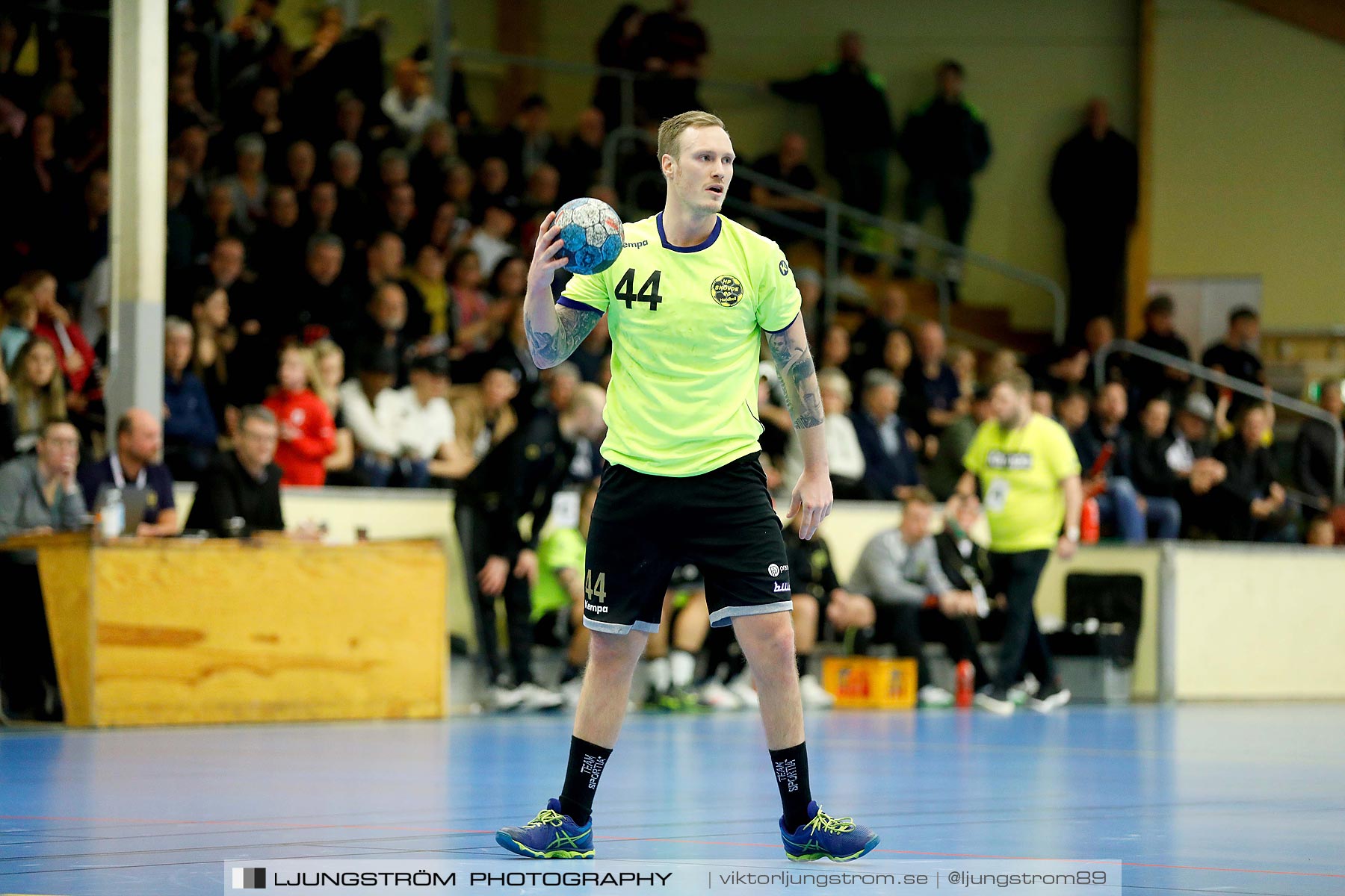 HK Country-HP Skövde 90 25-22,herr,Skövde Idrottshall,Skövde,Sverige,Handboll,,2019,213934