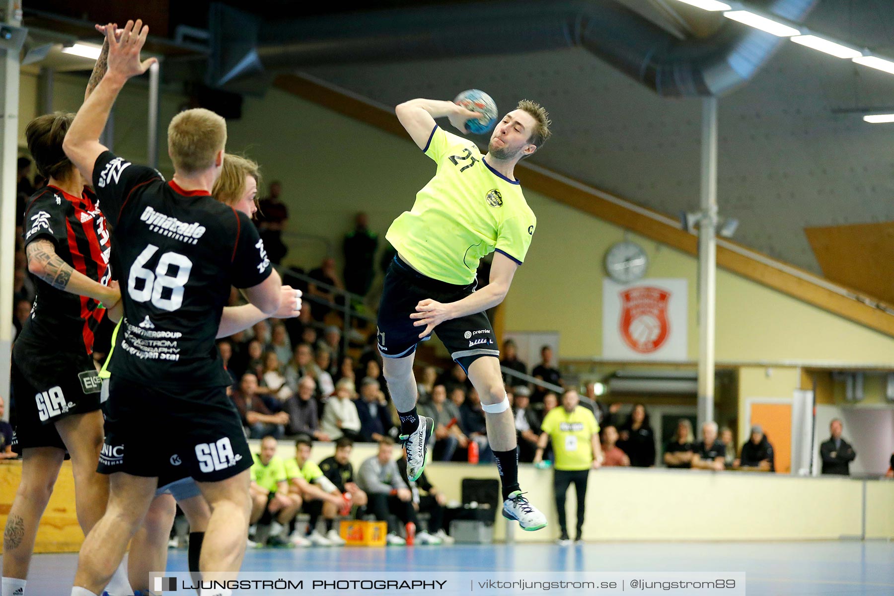 HK Country-HP Skövde 90 25-22,herr,Skövde Idrottshall,Skövde,Sverige,Handboll,,2019,213936