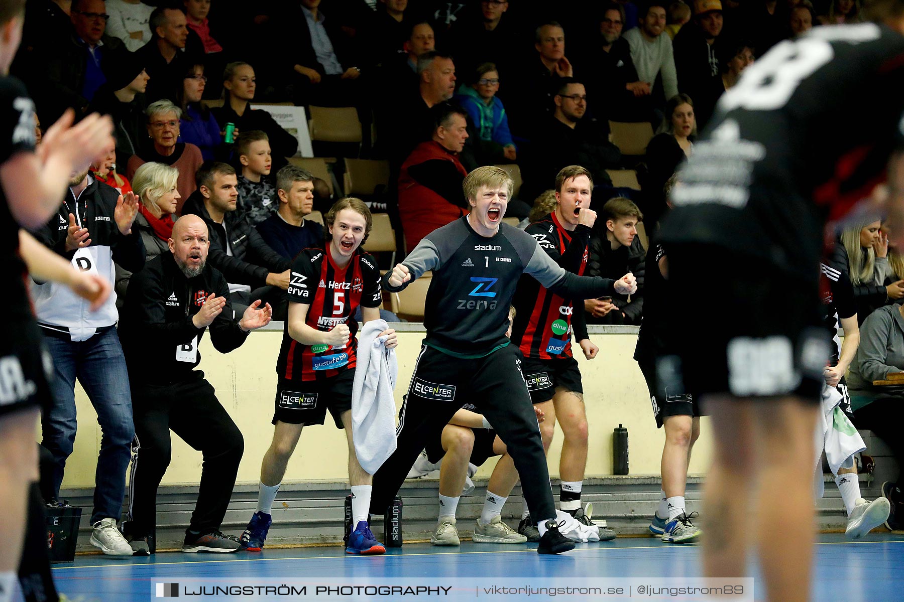 HK Country-HP Skövde 90 25-22,herr,Skövde Idrottshall,Skövde,Sverige,Handboll,,2019,213965