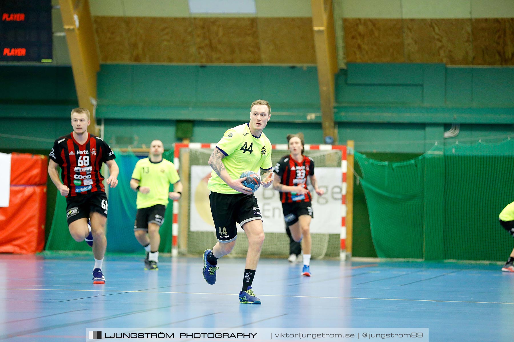 HK Country-HP Skövde 90 25-22,herr,Skövde Idrottshall,Skövde,Sverige,Handboll,,2019,213976