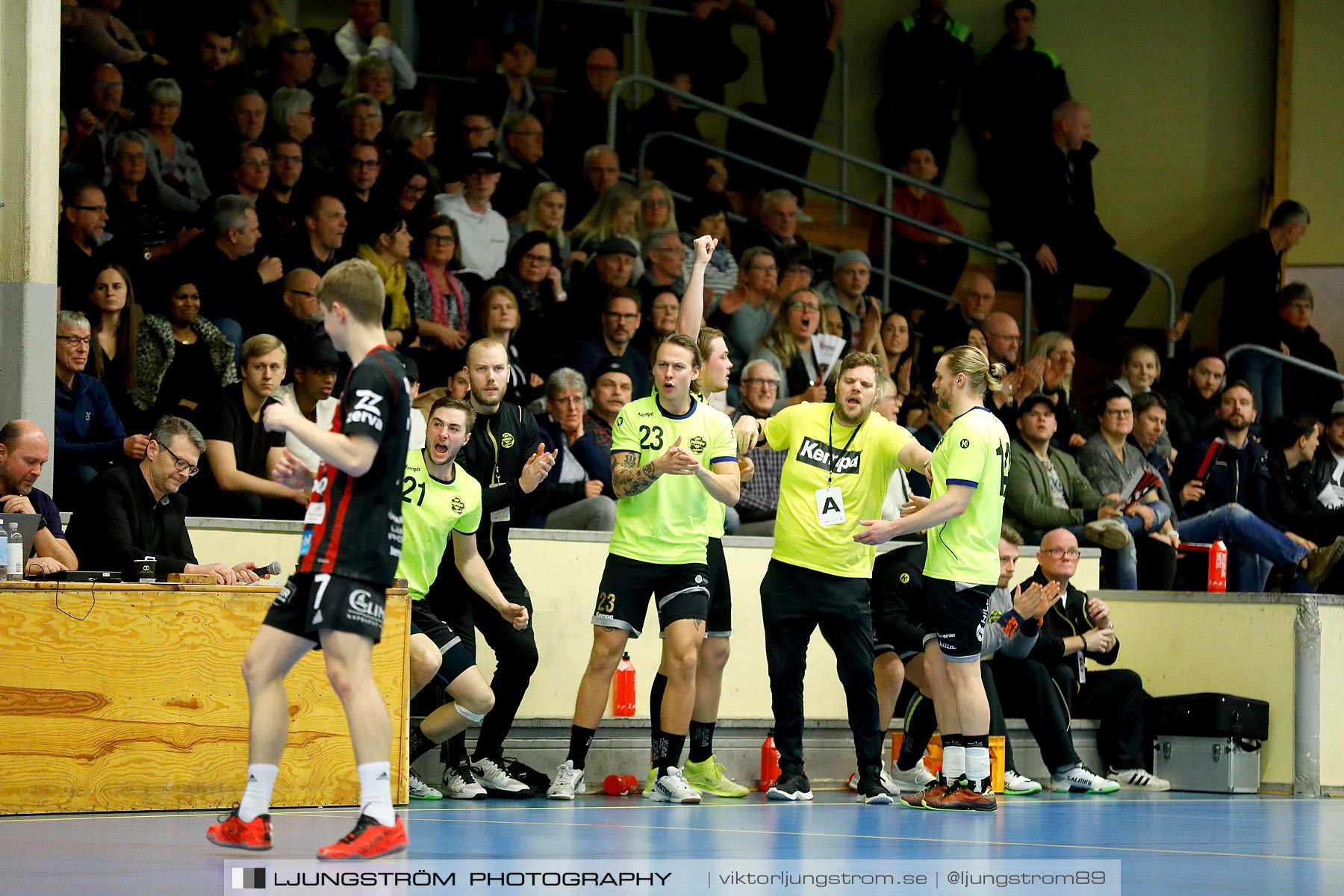 HK Country-HP Skövde 90 25-22,herr,Skövde Idrottshall,Skövde,Sverige,Handboll,,2019,213981