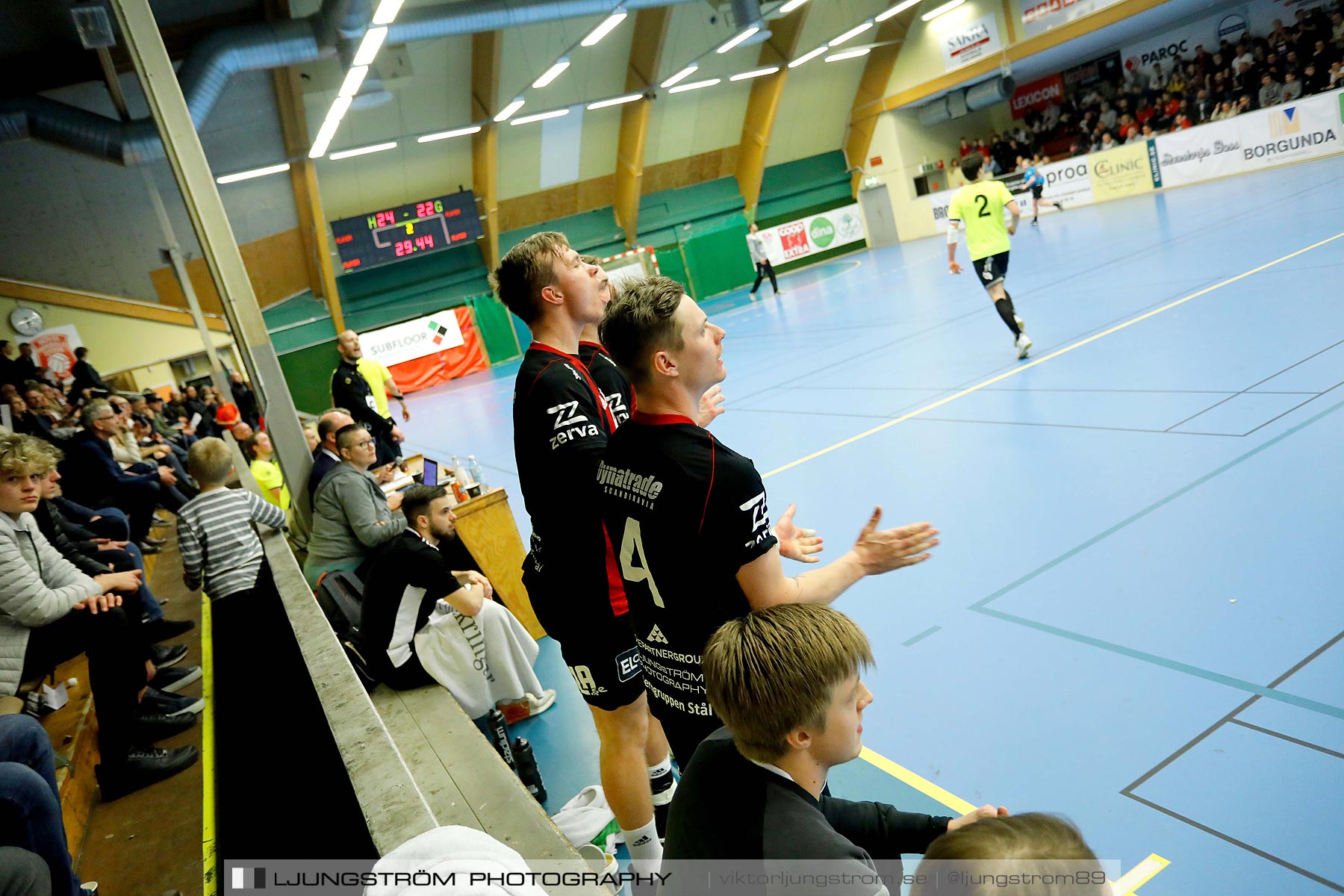 HK Country-HP Skövde 90 25-22,herr,Skövde Idrottshall,Skövde,Sverige,Handboll,,2019,214001