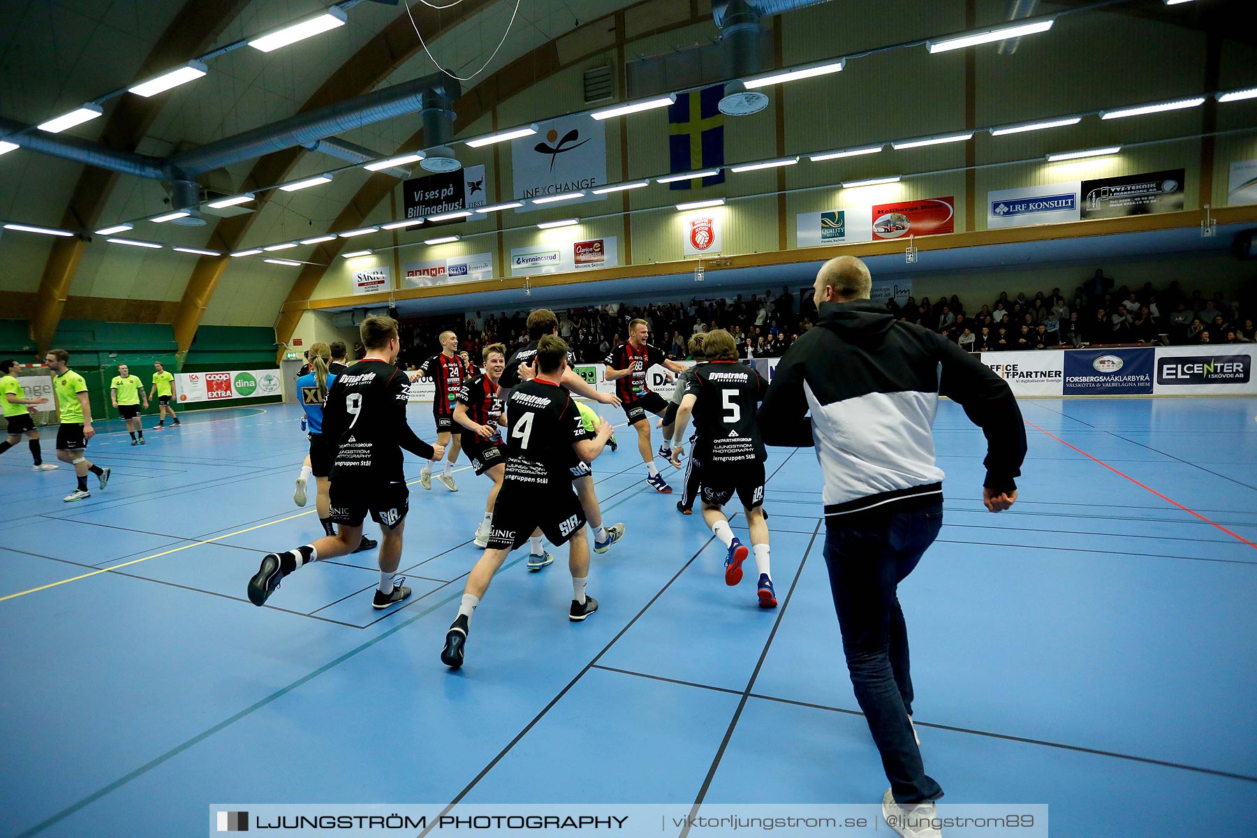 HK Country-HP Skövde 90 25-22,herr,Skövde Idrottshall,Skövde,Sverige,Handboll,,2019,214003