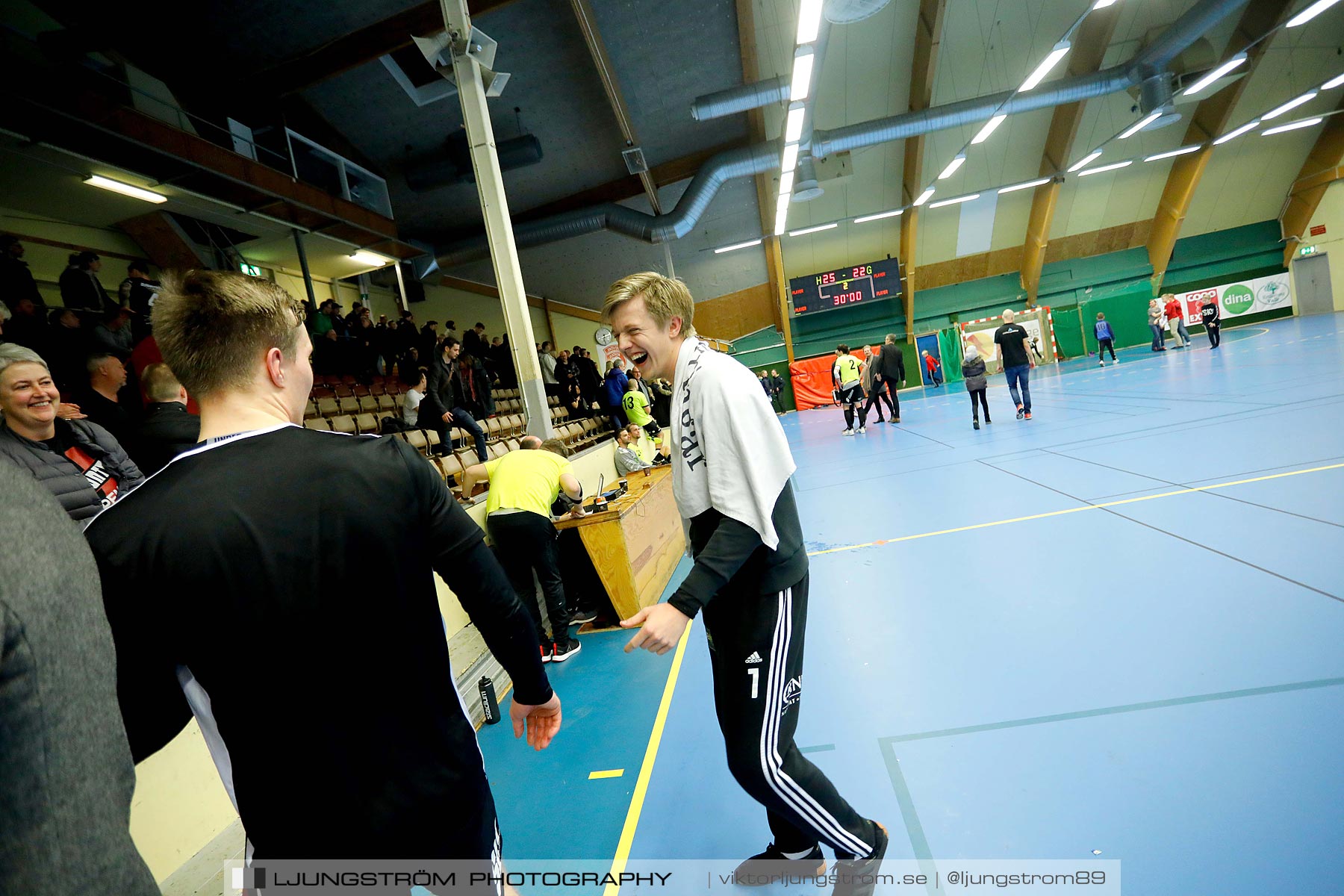 HK Country-HP Skövde 90 25-22,herr,Skövde Idrottshall,Skövde,Sverige,Handboll,,2019,214031