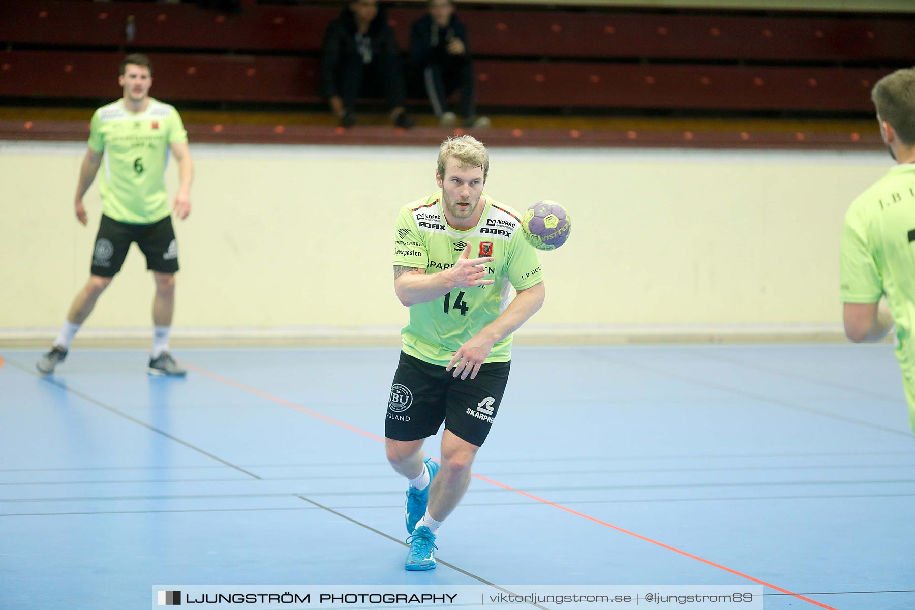 Nordic Choice Hotel Cup IFK Skövde HK-ØIF Arendal 35-28,herr,Skövde Idrottshall,Skövde,Sverige,Handboll,,2019,214211