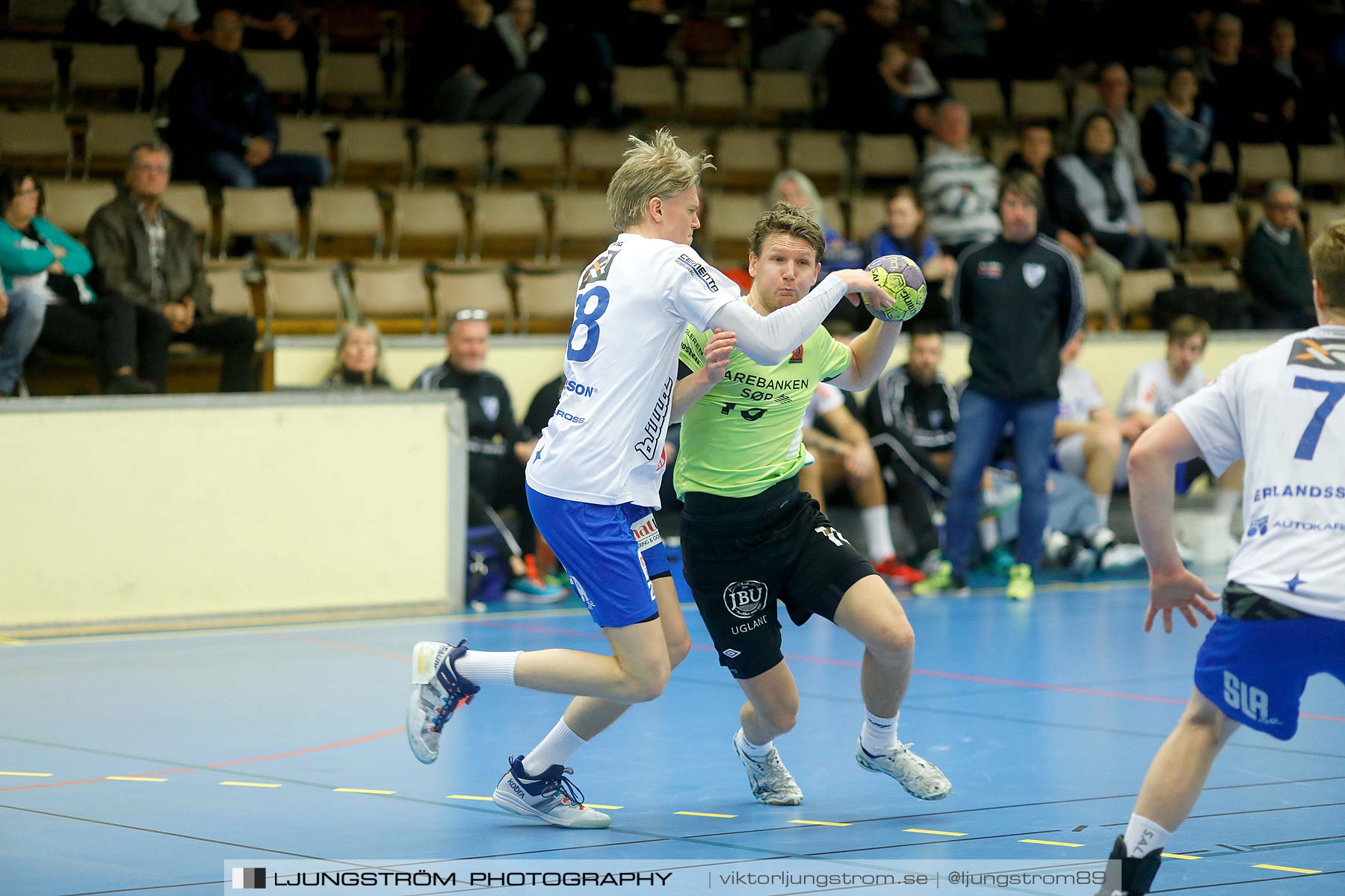 Nordic Choice Hotel Cup IFK Skövde HK-ØIF Arendal 35-28,herr,Skövde Idrottshall,Skövde,Sverige,Handboll,,2019,214249