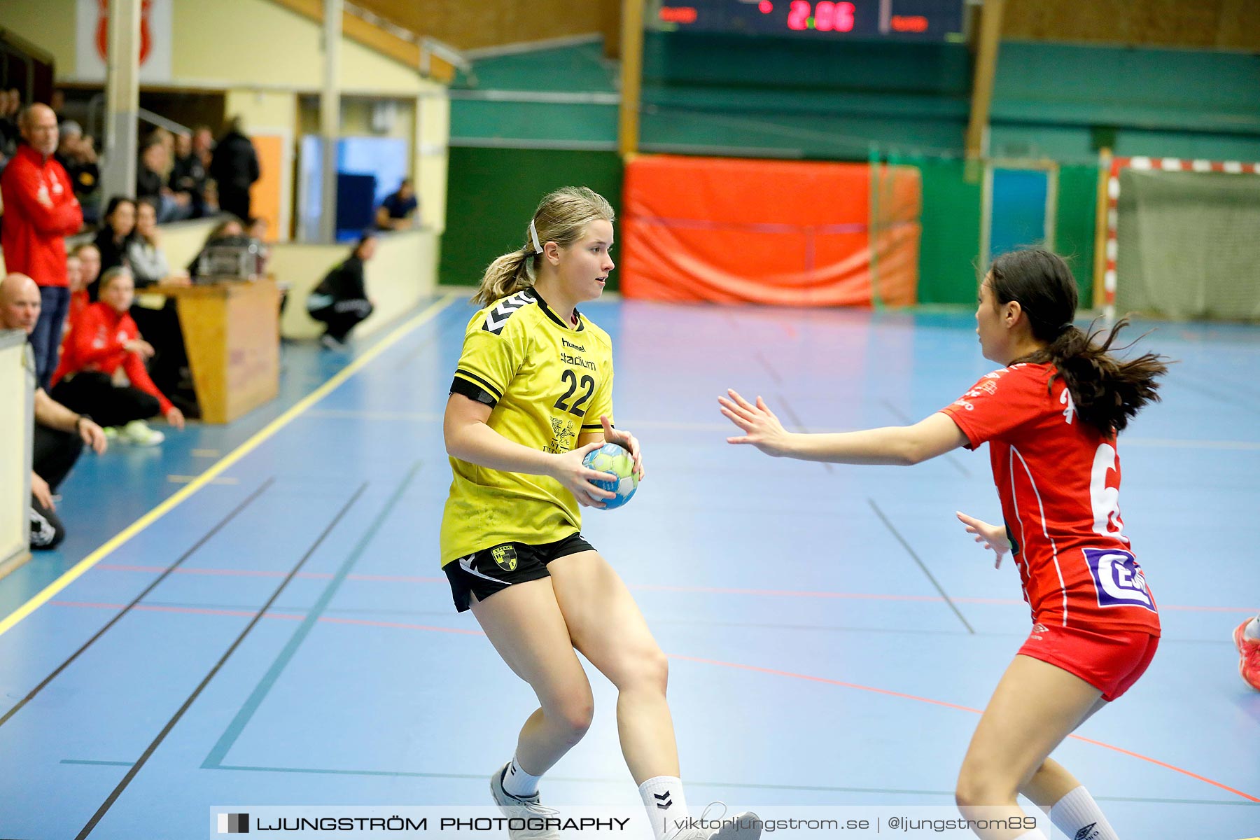 Skövde HF F14-Kärra HF 1 F14 16-26,dam,Skövde Idrottshall,Skövde,Sverige,Handboll,,2019,214560