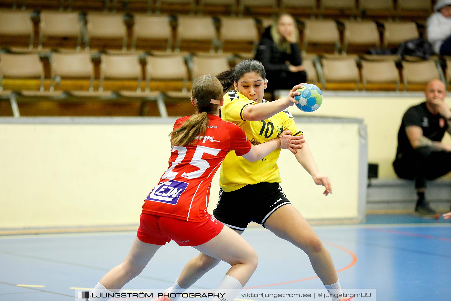 Skövde HF F14-Kärra HF 1 F14 16-26,dam,Skövde Idrottshall,Skövde,Sverige,Handboll,,2019,214572