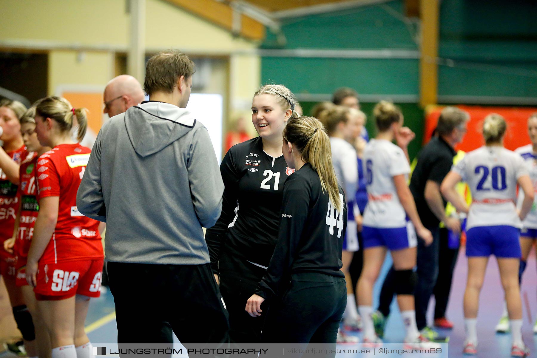 HF Somby/Skövde-IK Baltichov 30-18,dam,Skövde Idrottshall,Skövde,Sverige,Handboll,,2019,215033