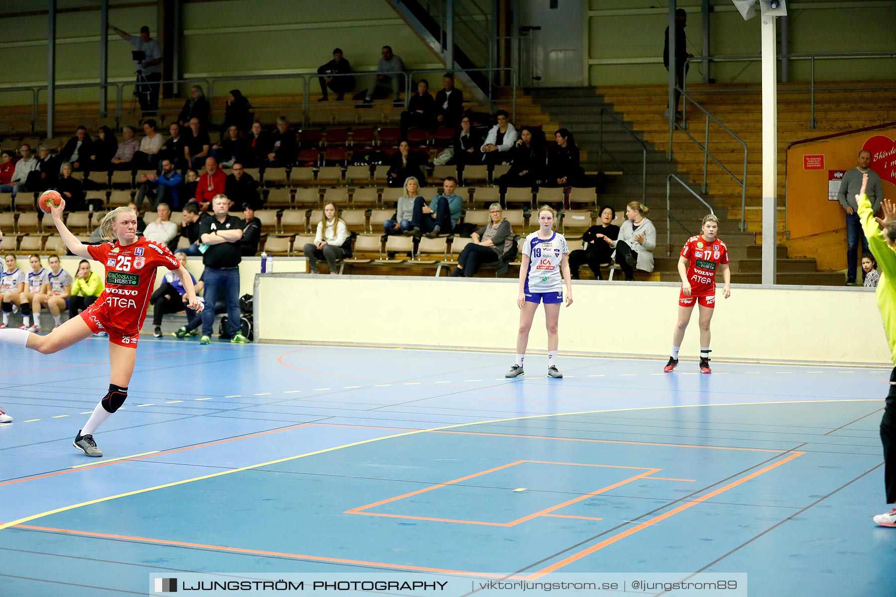 HF Somby/Skövde-IK Baltichov 30-18,dam,Skövde Idrottshall,Skövde,Sverige,Handboll,,2019,215051