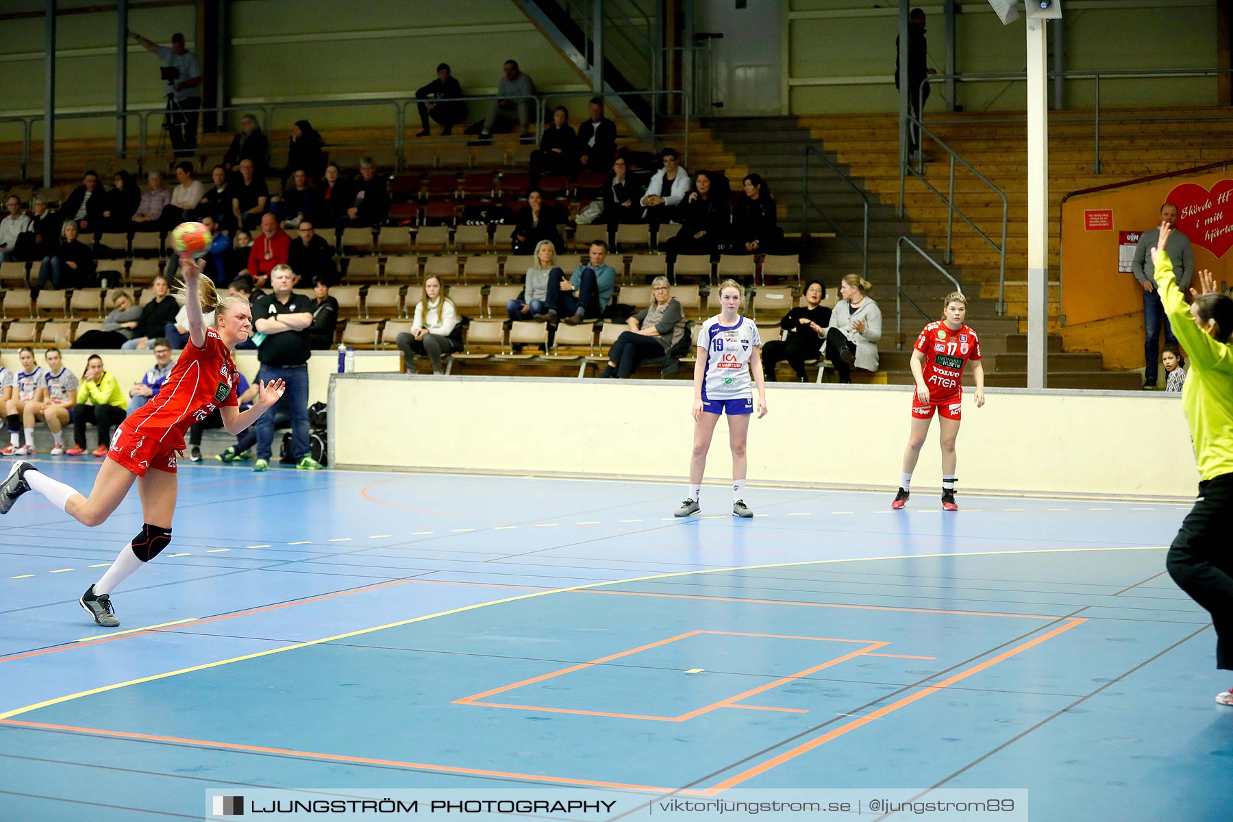 HF Somby/Skövde-IK Baltichov 30-18,dam,Skövde Idrottshall,Skövde,Sverige,Handboll,,2019,215052