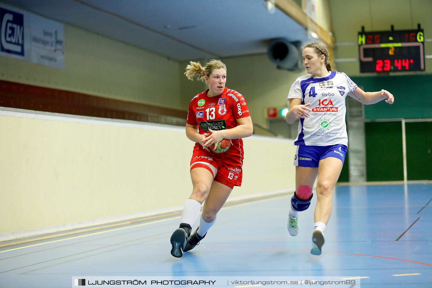 HF Somby/Skövde-IK Baltichov 30-18,dam,Skövde Idrottshall,Skövde,Sverige,Handboll,,2019,215065