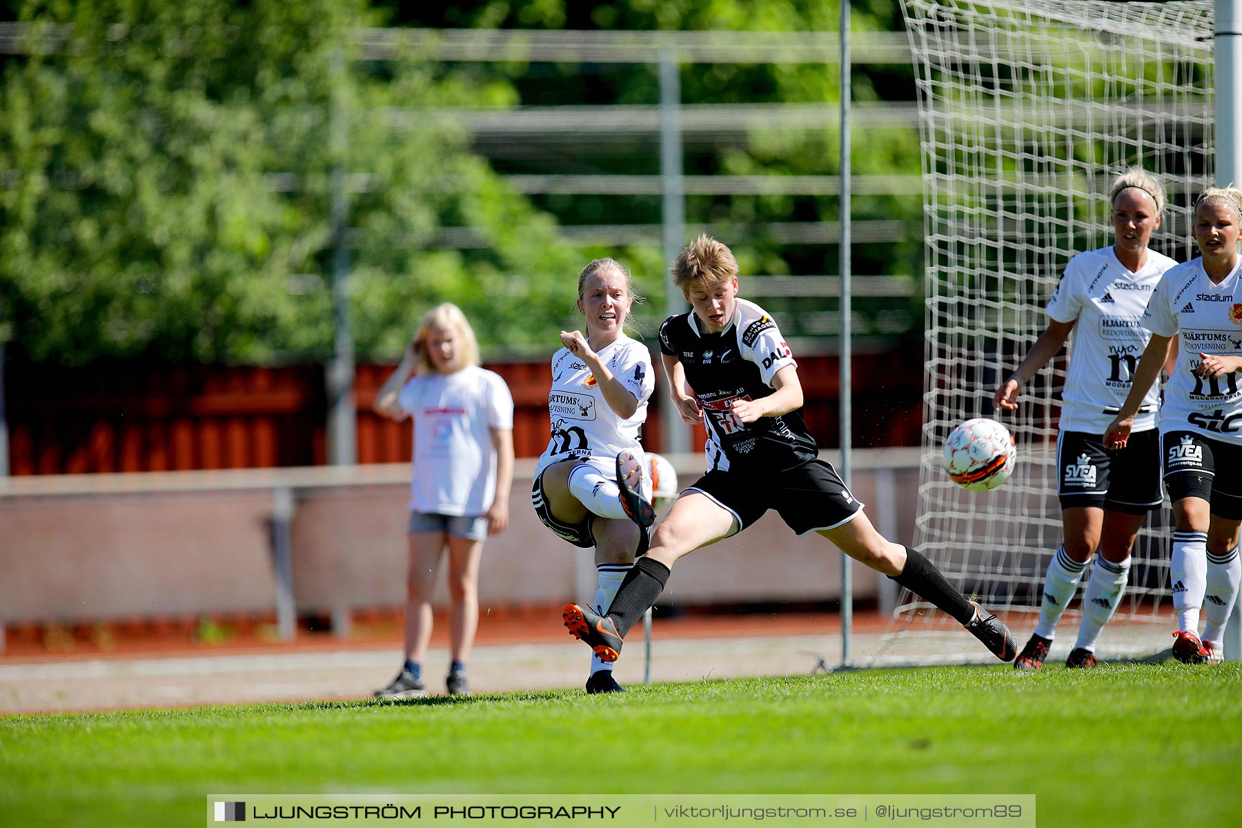 Skövde KIK-Skoftebyns IF 3-1,dam,Södermalms IP,Skövde,Sverige,Fotboll,,2018,216743