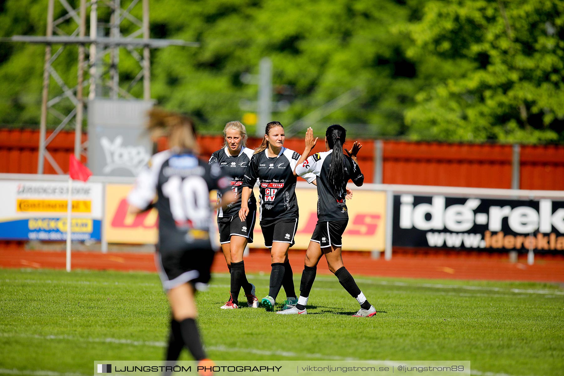 Skövde KIK-Skoftebyns IF 3-1,dam,Södermalms IP,Skövde,Sverige,Fotboll,,2018,216820