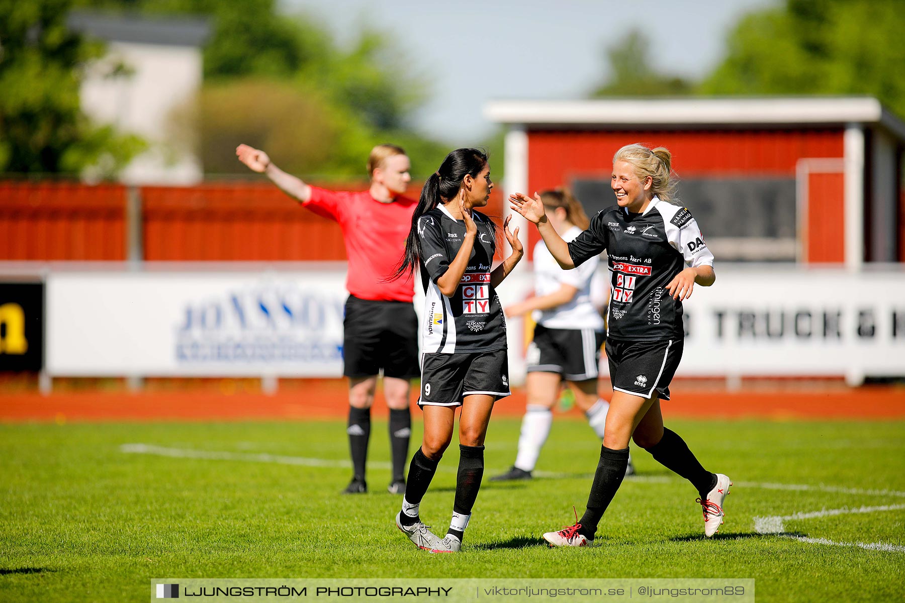 Skövde KIK-Skoftebyns IF 3-1,dam,Södermalms IP,Skövde,Sverige,Fotboll,,2018,216824