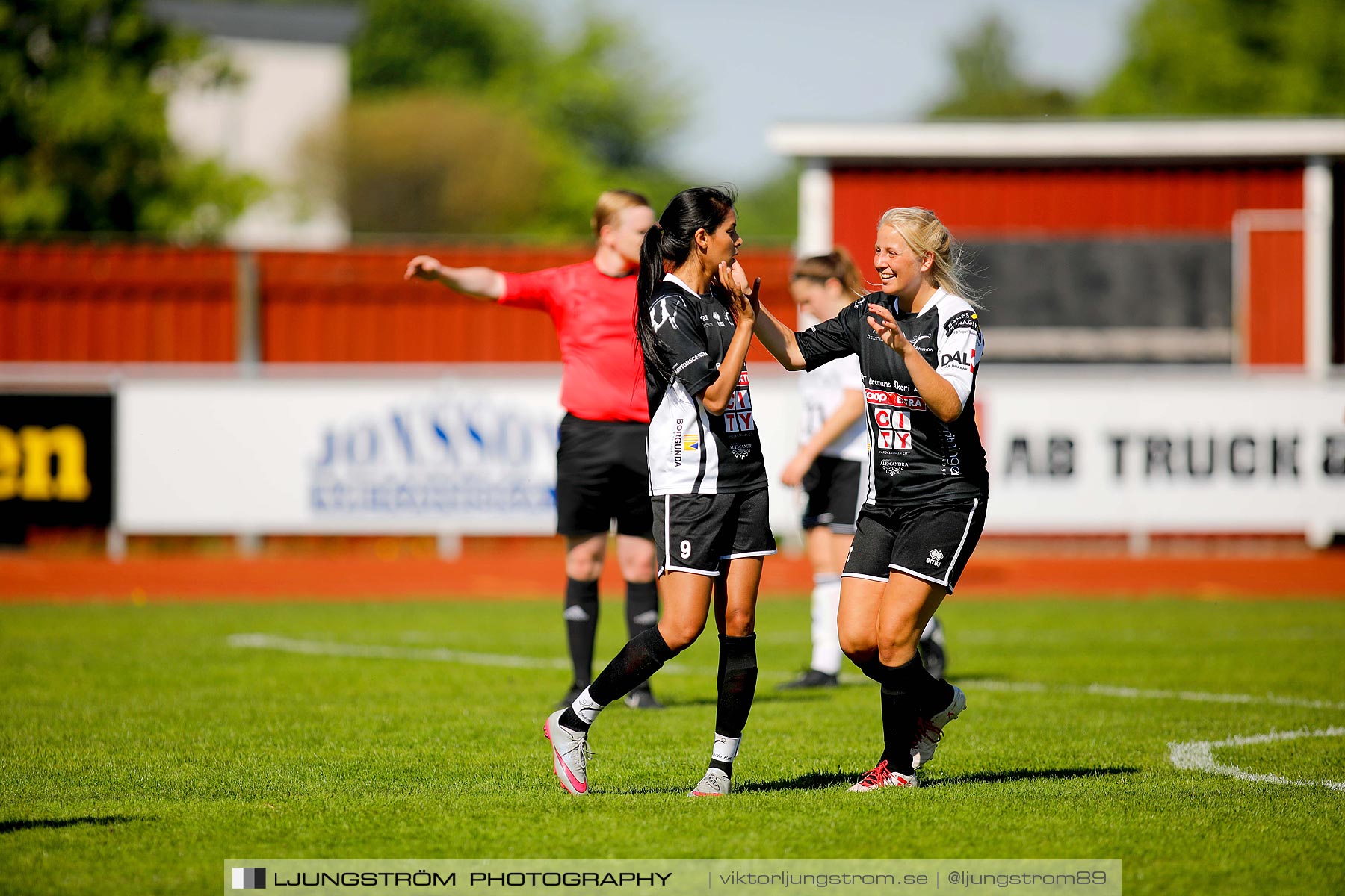 Skövde KIK-Skoftebyns IF 3-1,dam,Södermalms IP,Skövde,Sverige,Fotboll,,2018,216825