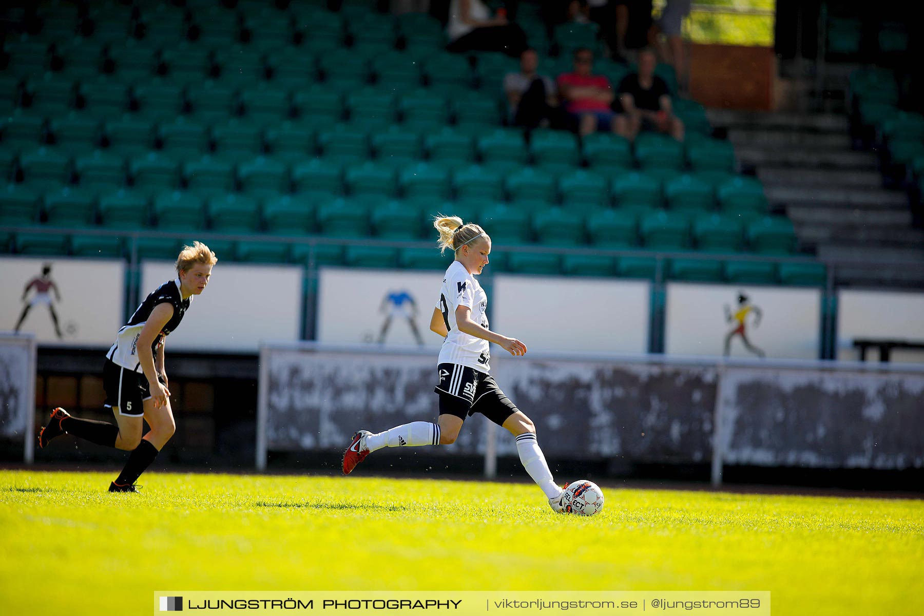 Skövde KIK-Skoftebyns IF 3-1,dam,Södermalms IP,Skövde,Sverige,Fotboll,,2018,216842