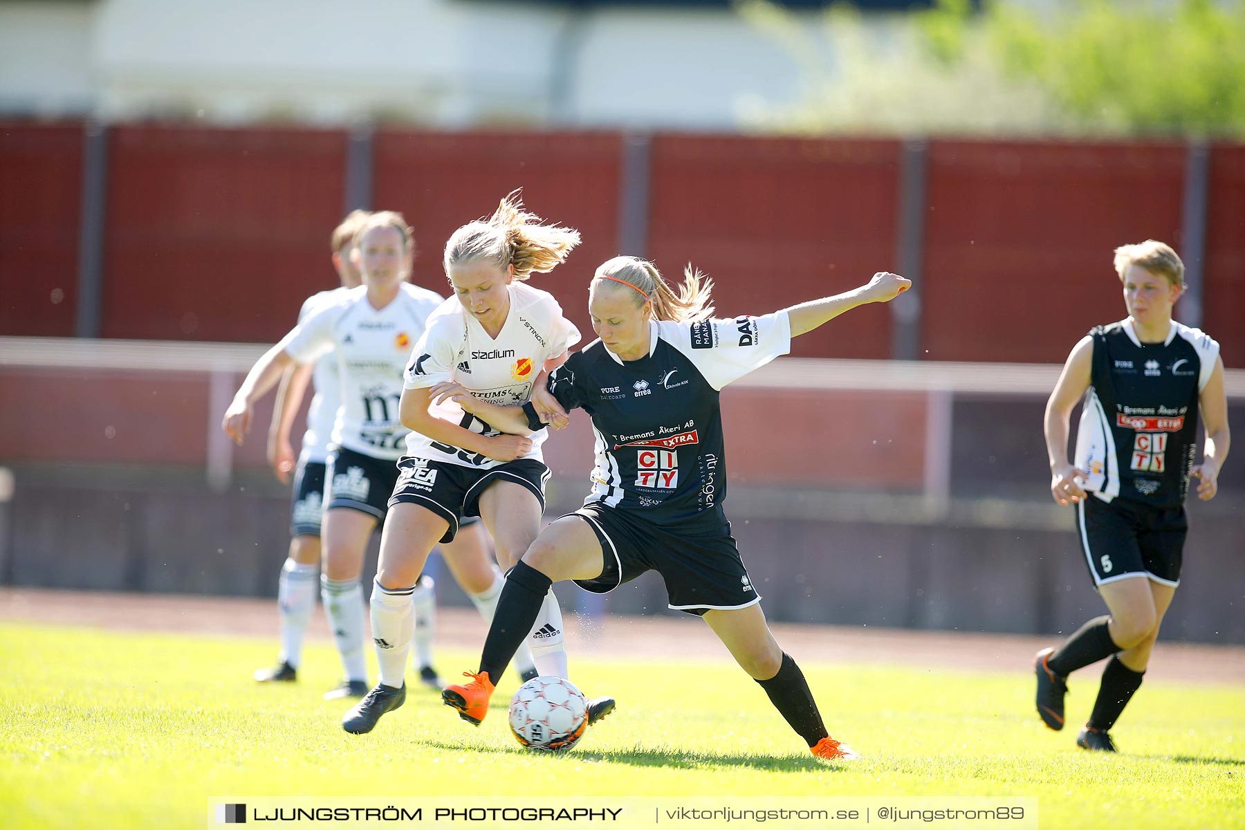 Skövde KIK-Skoftebyns IF 3-1,dam,Södermalms IP,Skövde,Sverige,Fotboll,,2018,216852