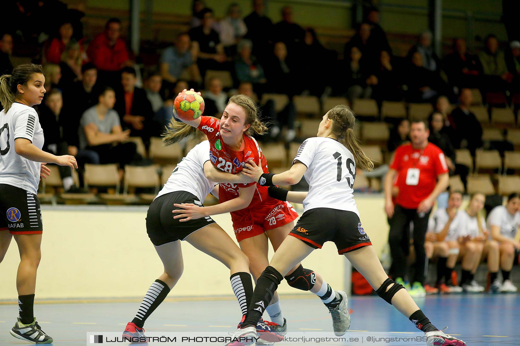 USM F18 Steg 4 Skövde HF-HK Malmö 29-14,dam,Skövde Idrottshall,Skövde,Sverige,Ungdoms-SM,Handboll,2019,217267