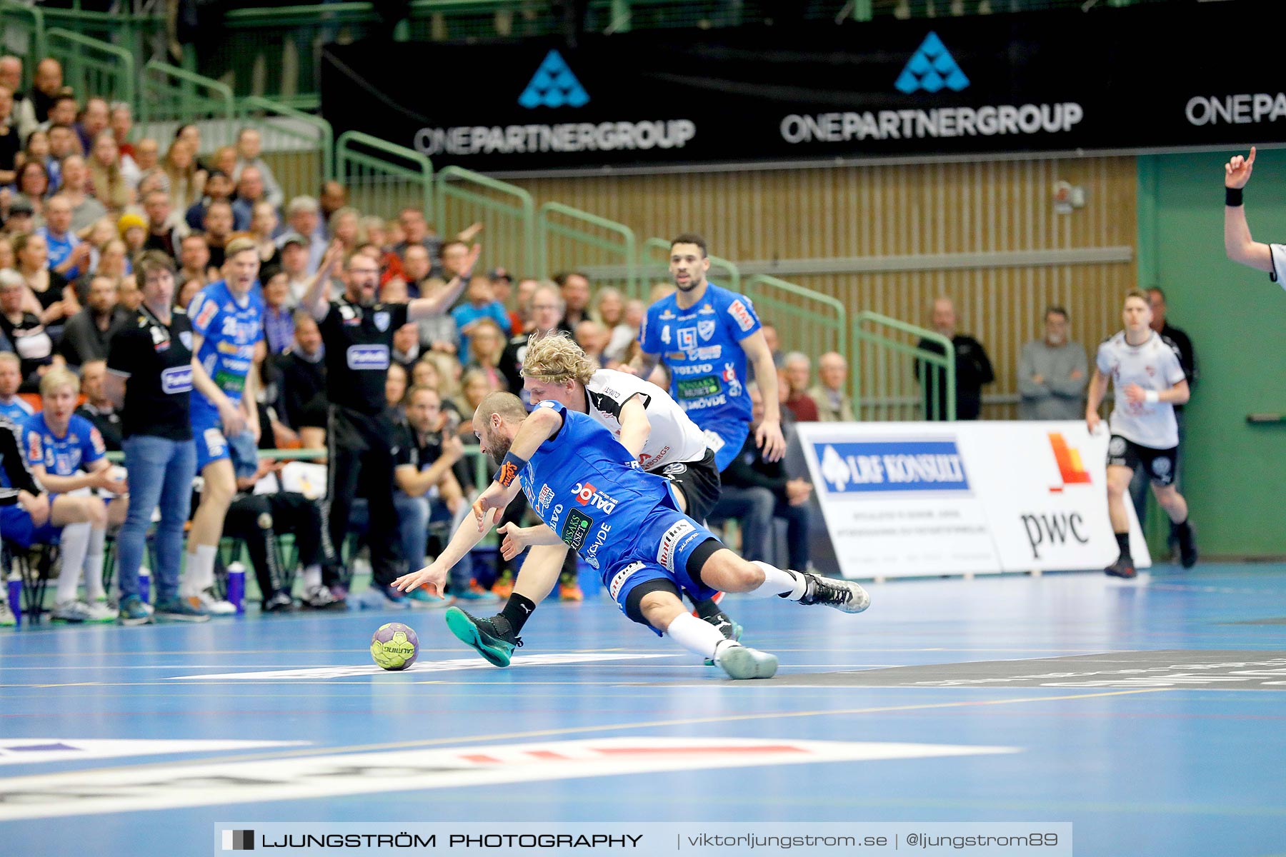 IFK Skövde HK-Lugi HF 1/4-final 3 26-19,herr,Arena Skövde,Skövde,Sverige,Handboll,,2019,217874