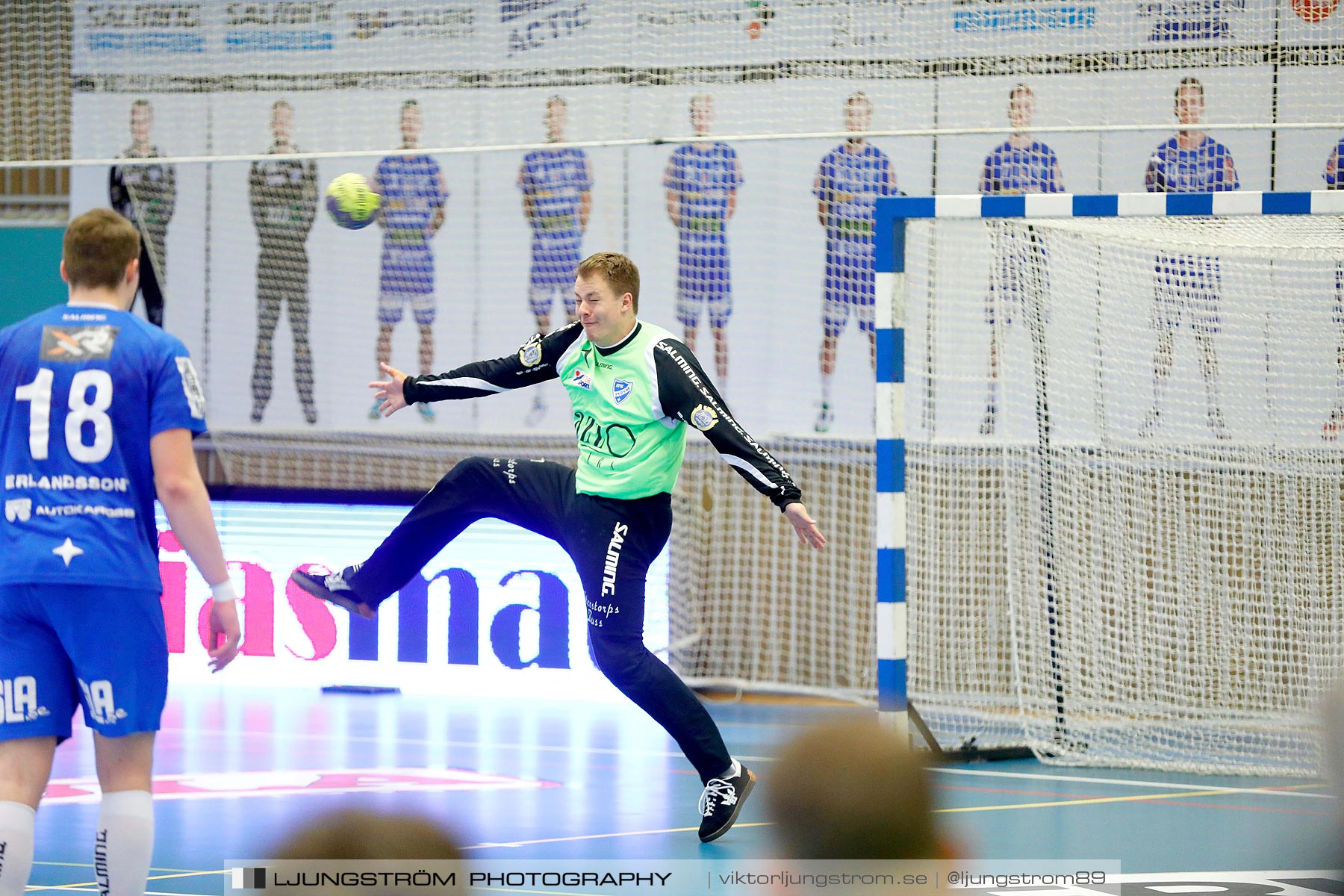 IFK Skövde HK-Lugi HF 1/4-final 1 27-26,herr,Arena Skövde,Skövde,Sverige,Handboll,,2019,218521