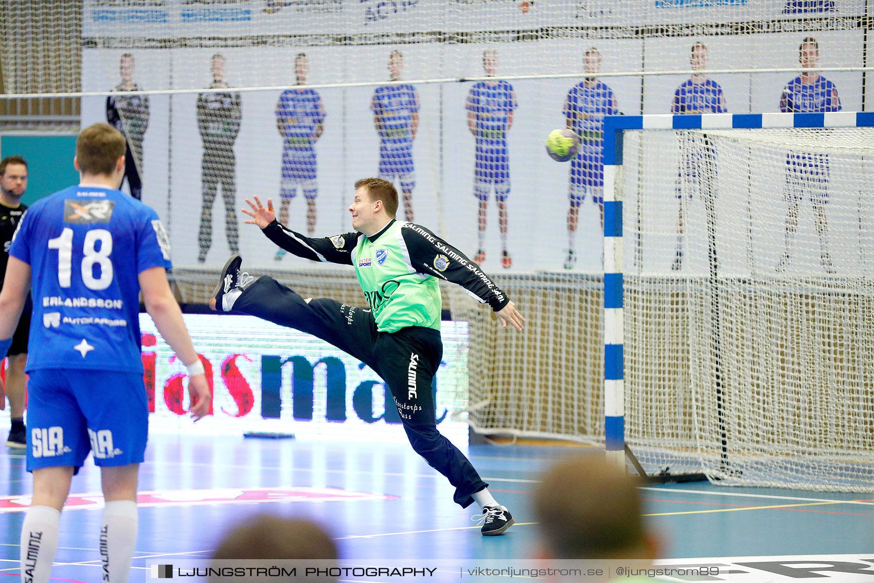 IFK Skövde HK-Lugi HF 1/4-final 1 27-26,herr,Arena Skövde,Skövde,Sverige,Handboll,,2019,218522