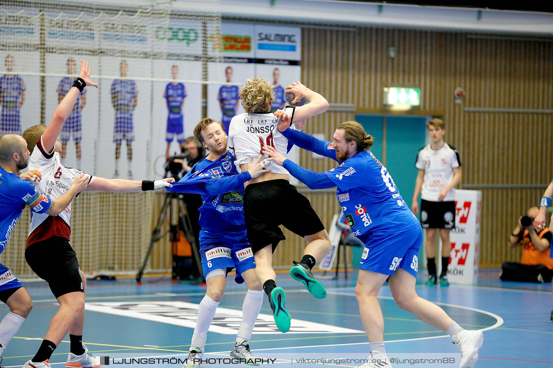 IFK Skövde HK-Lugi HF 1/4-final 1 27-26,herr,Arena Skövde,Skövde,Sverige,Handboll,,2019,218580