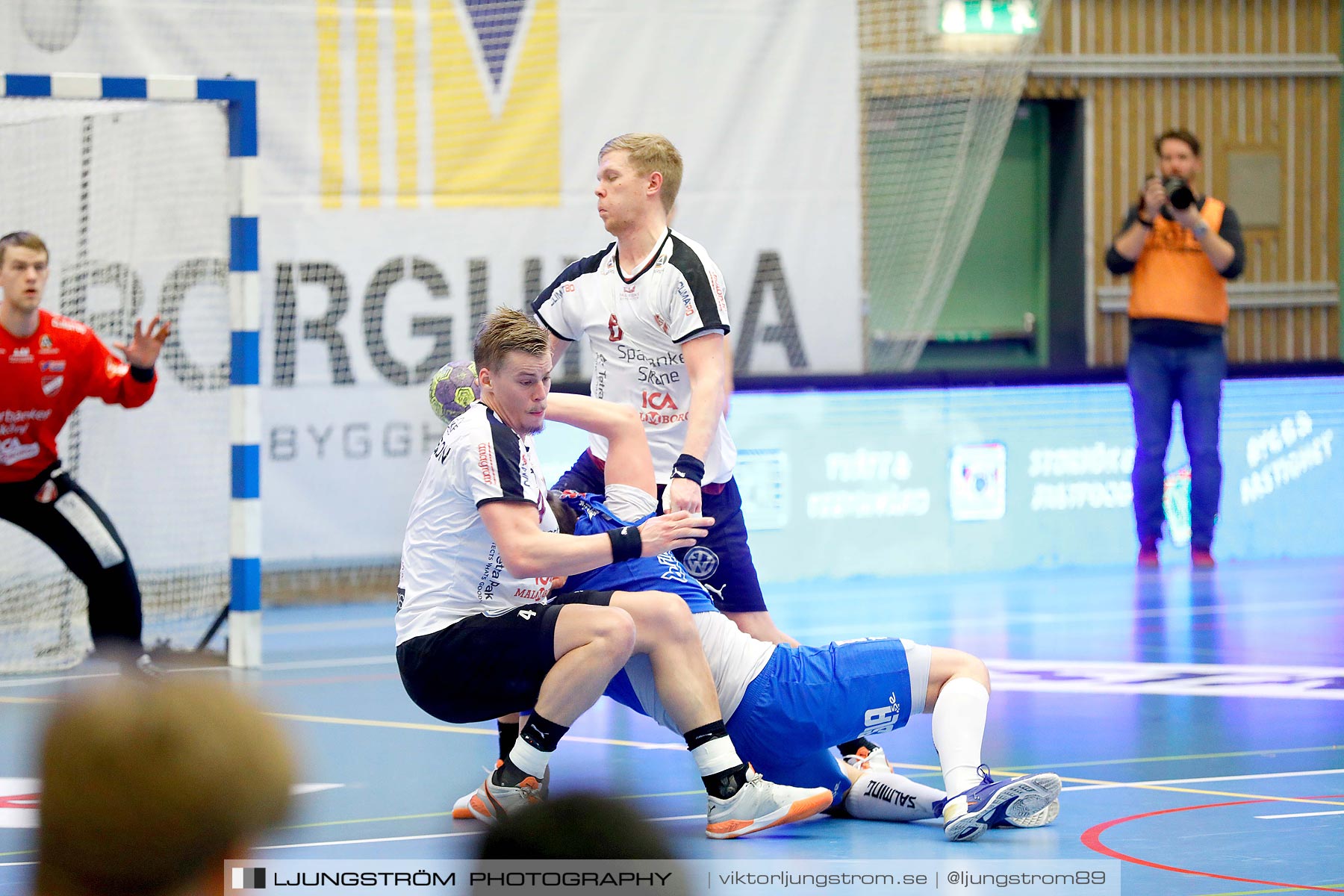 IFK Skövde HK-Lugi HF 1/4-final 1 27-26,herr,Arena Skövde,Skövde,Sverige,Handboll,,2019,218624