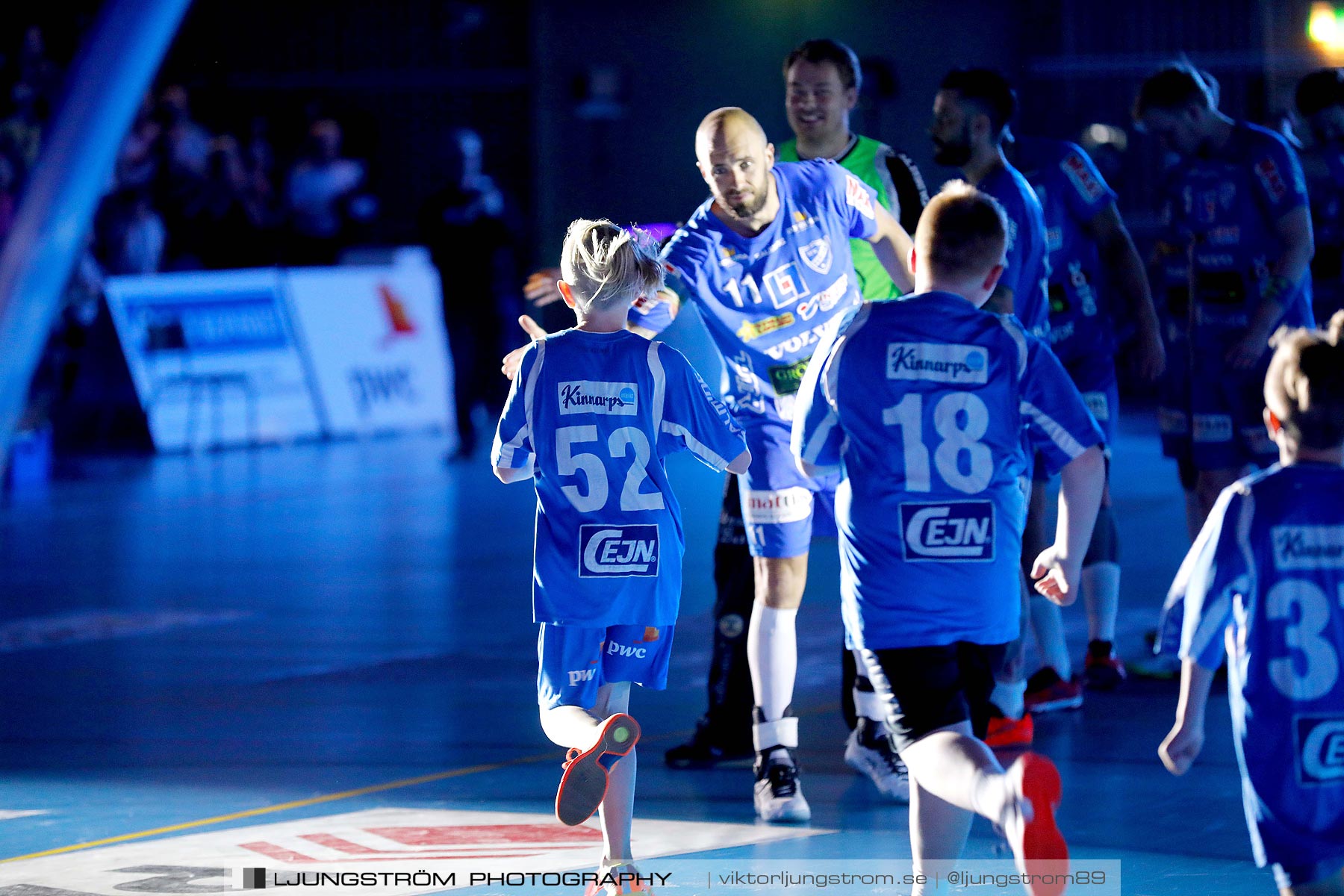 IFK Skövde HK-IK Sävehof 1/2-final 1 30-29,herr,Arena Skövde,Skövde,Sverige,Handboll,,2019,219086