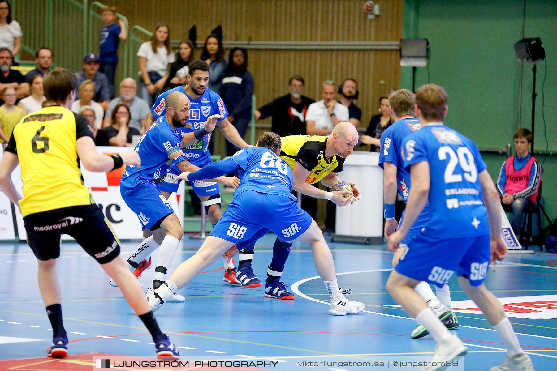 IFK Skövde HK-IK Sävehof 1/2-final 1 30-29,herr,Arena Skövde,Skövde,Sverige,Handboll,,2019,219130