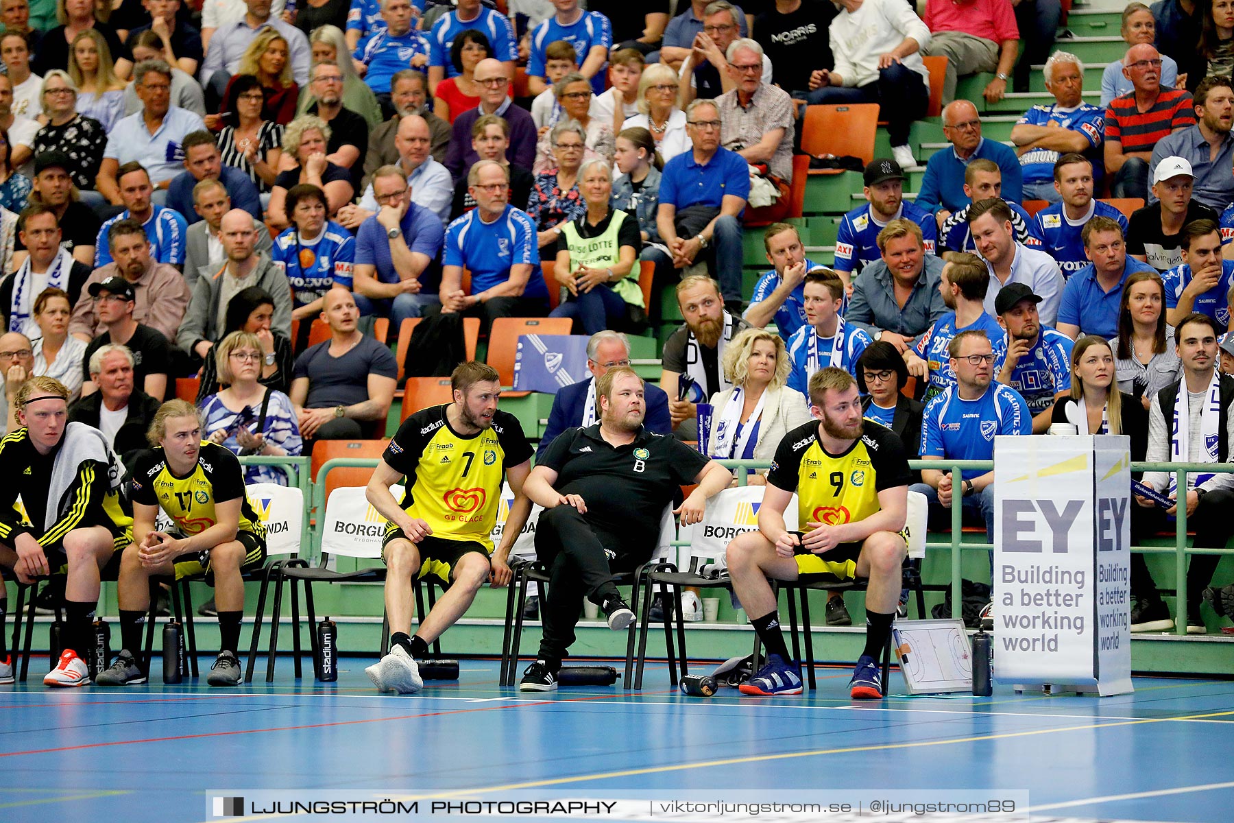 IFK Skövde HK-IK Sävehof 1/2-final 1 30-29,herr,Arena Skövde,Skövde,Sverige,Handboll,,2019,219159
