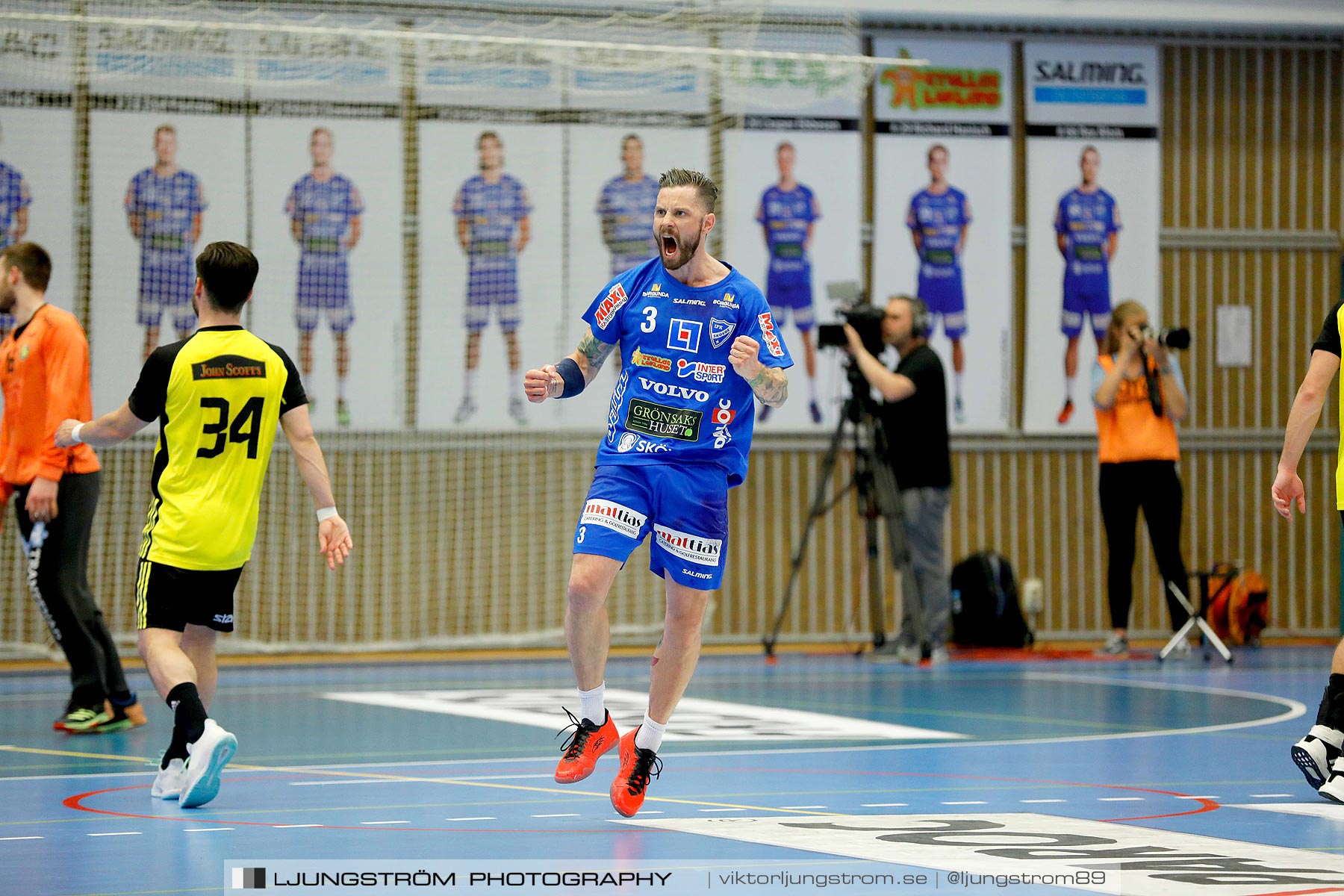 IFK Skövde HK-IK Sävehof 1/2-final 1 30-29,herr,Arena Skövde,Skövde,Sverige,Handboll,,2019,219173