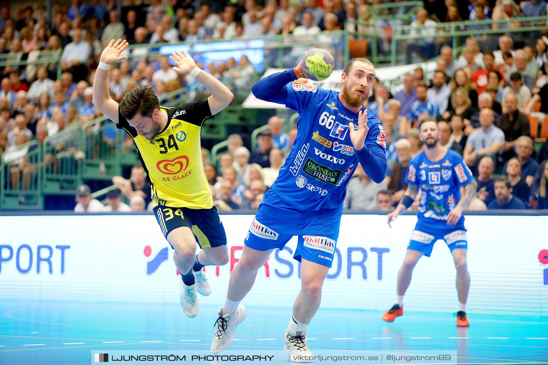 IFK Skövde HK-IK Sävehof 1/2-final 1 30-29,herr,Arena Skövde,Skövde,Sverige,Handboll,,2019,219208