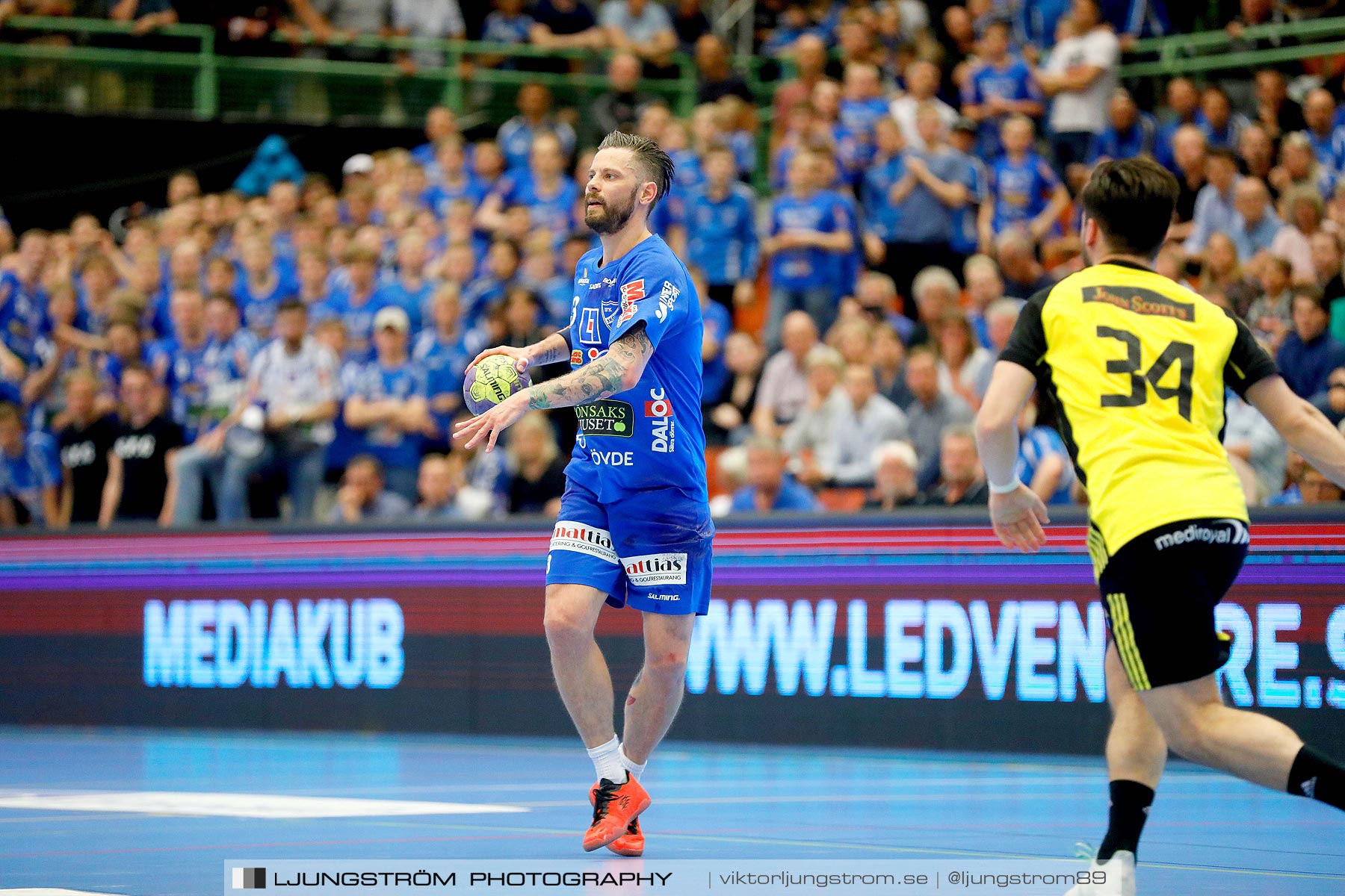 IFK Skövde HK-IK Sävehof 1/2-final 1 30-29,herr,Arena Skövde,Skövde,Sverige,Handboll,,2019,219257