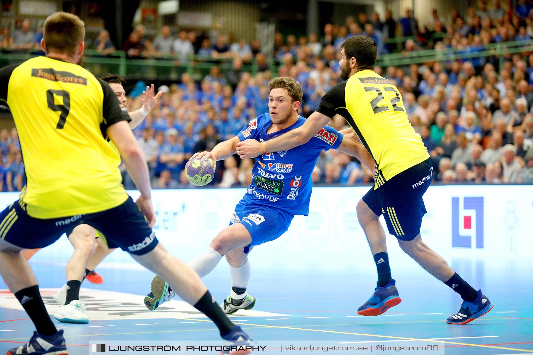 IFK Skövde HK-IK Sävehof 1/2-final 1 30-29,herr,Arena Skövde,Skövde,Sverige,Handboll,,2019,219259