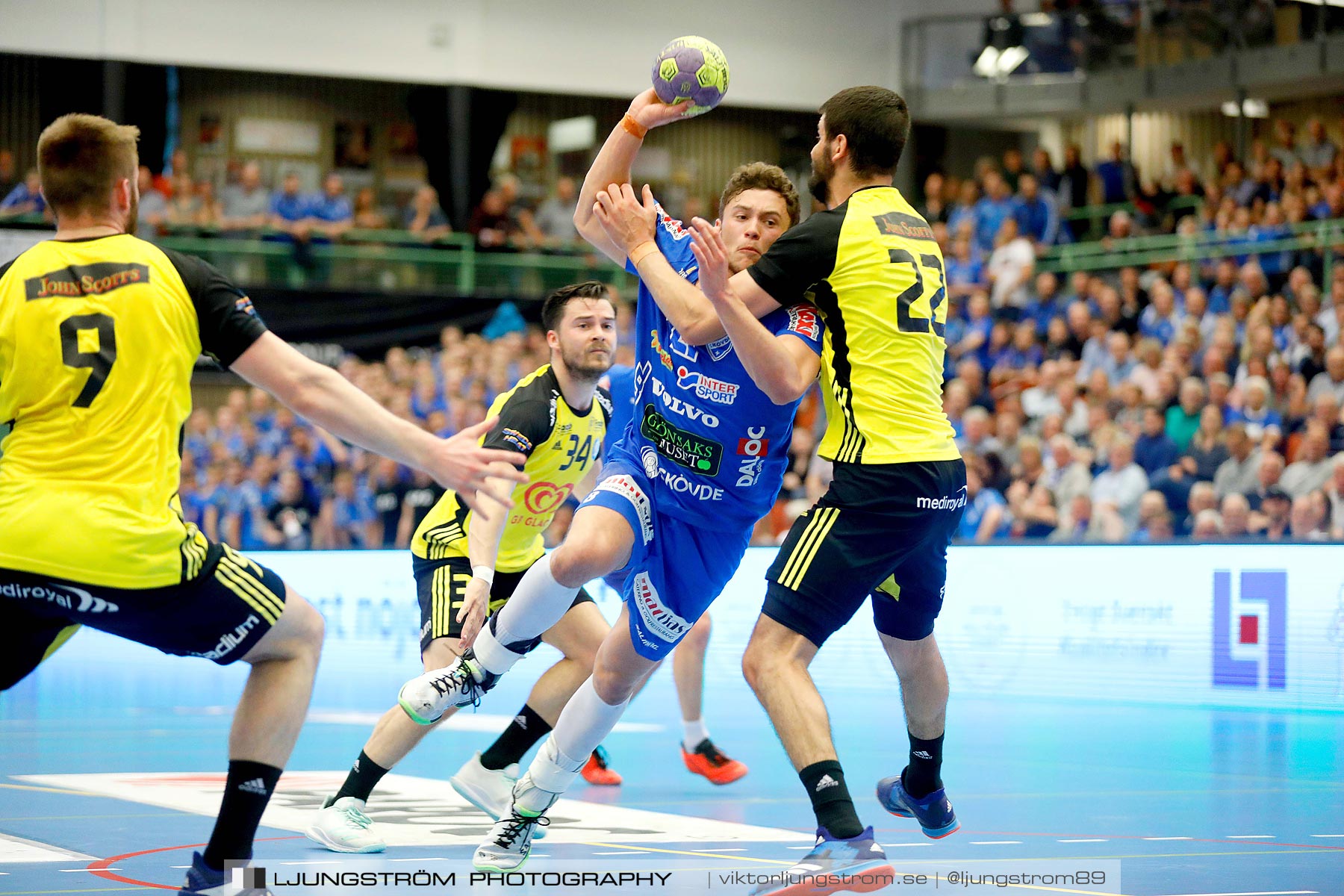 IFK Skövde HK-IK Sävehof 1/2-final 1 30-29,herr,Arena Skövde,Skövde,Sverige,Handboll,,2019,219261